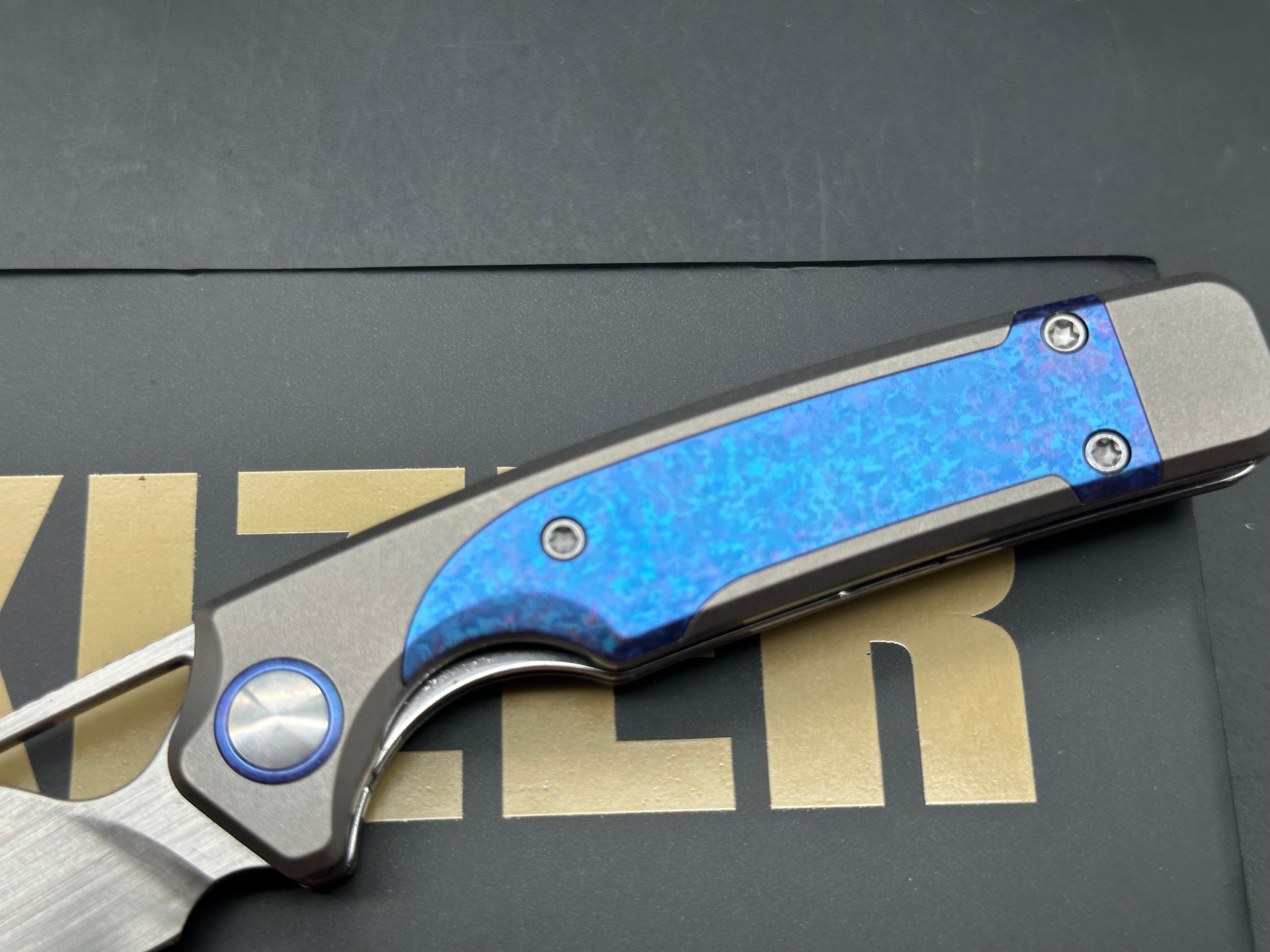 KIZER ARA PURPLE SNOWFLAKE TITANIUM HANDLE S45VN BLADE