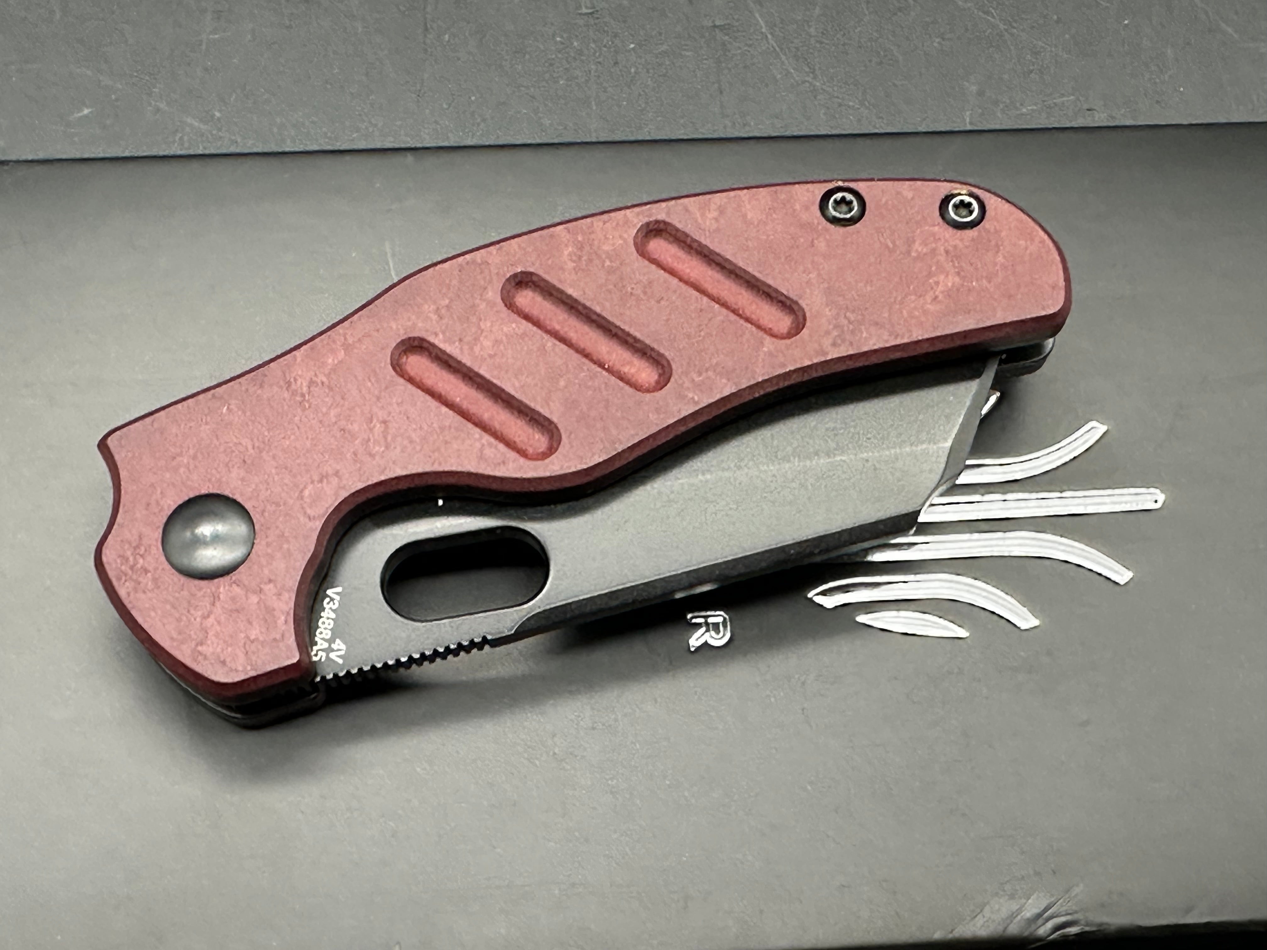Kizer Mini Sheepdog C01C Flipper Knife Red Richlite (2.6" Black 4V)