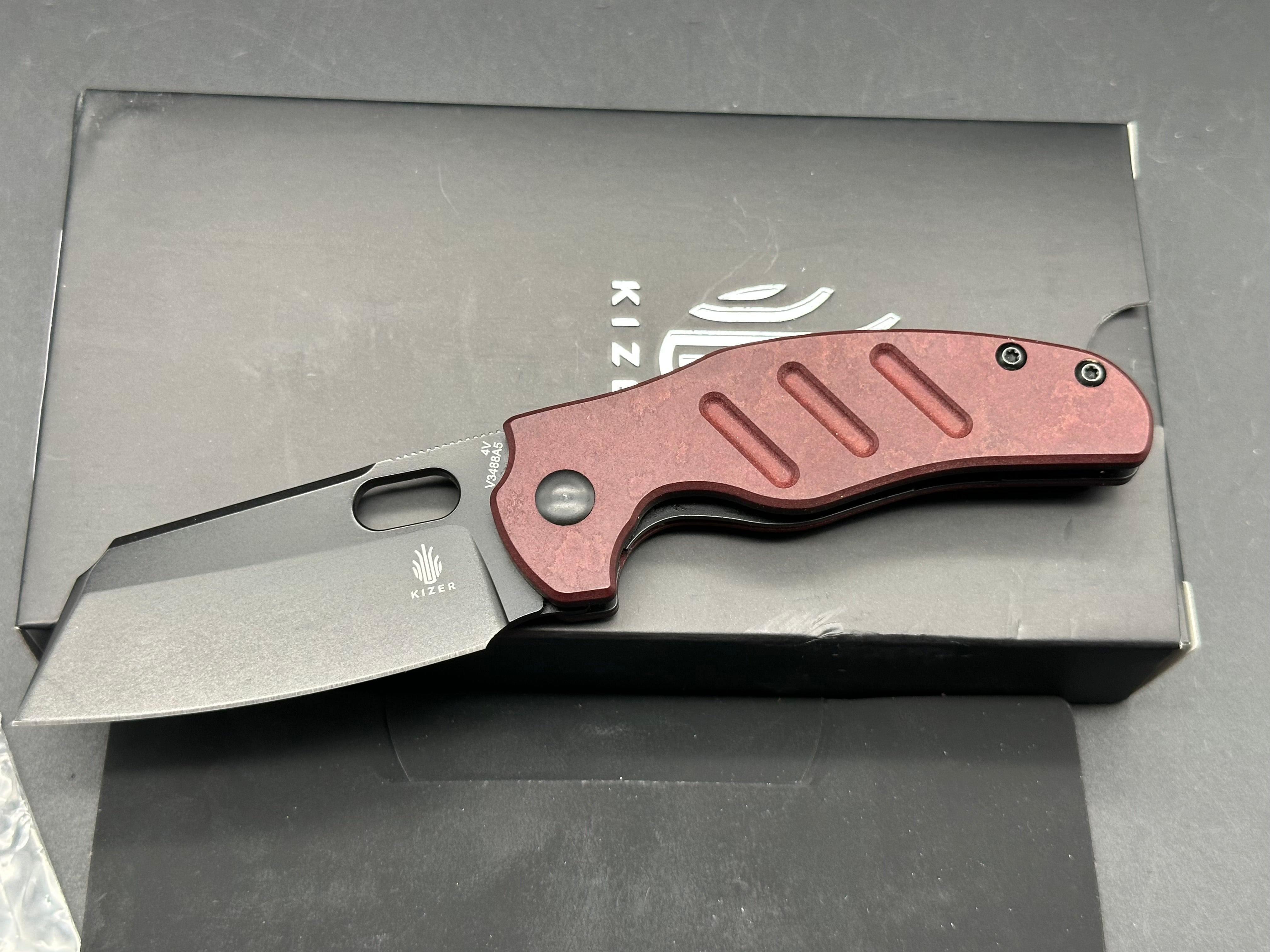 Kizer Mini Sheepdog C01C Flipper Knife Red Richlite (2.6" Black 4V)