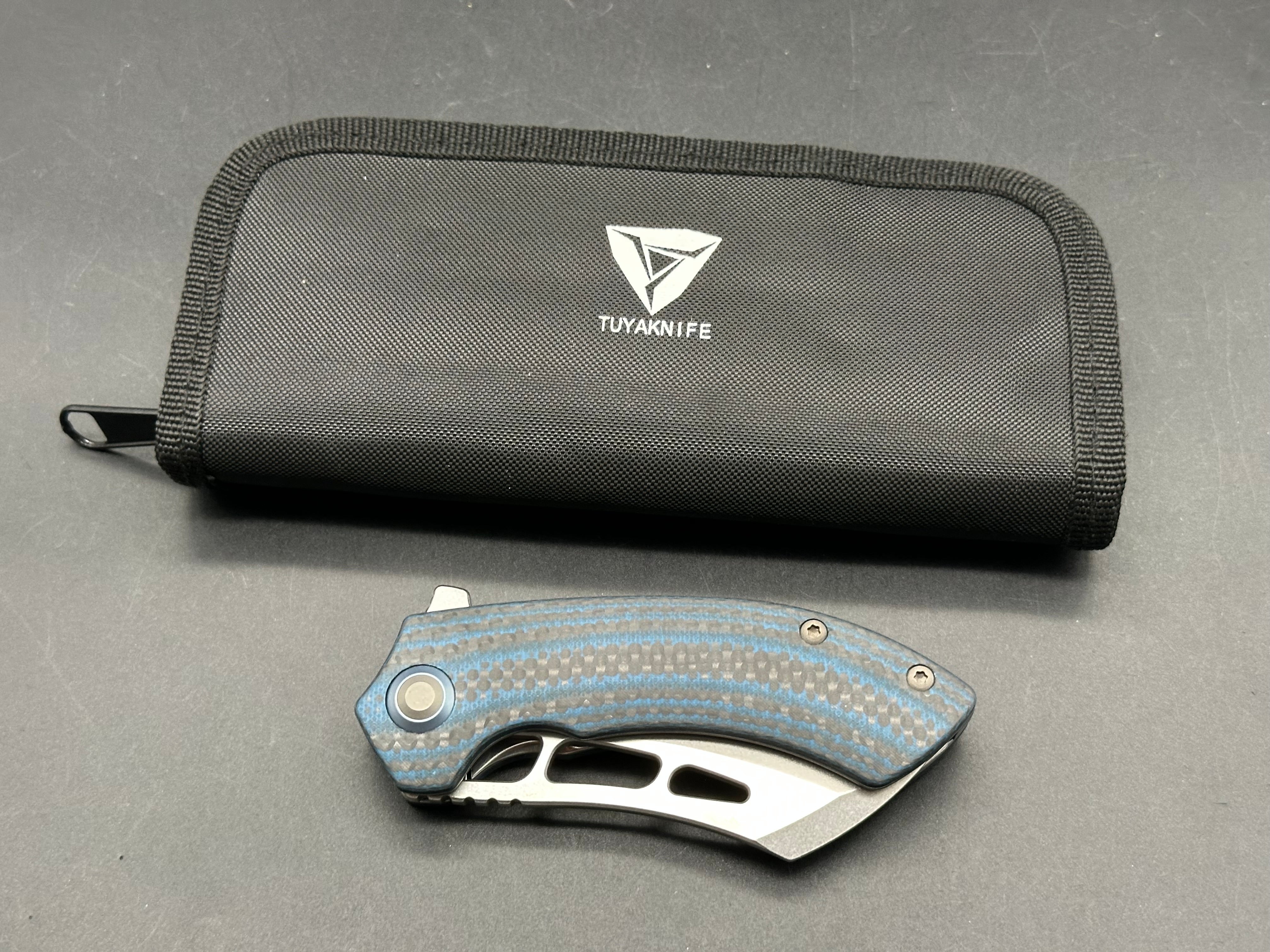 Tuya Kostoba, Stonewashed N690 Blade, Blue G-10 & Carbon Fiber Handles, Stainless Steel Liners