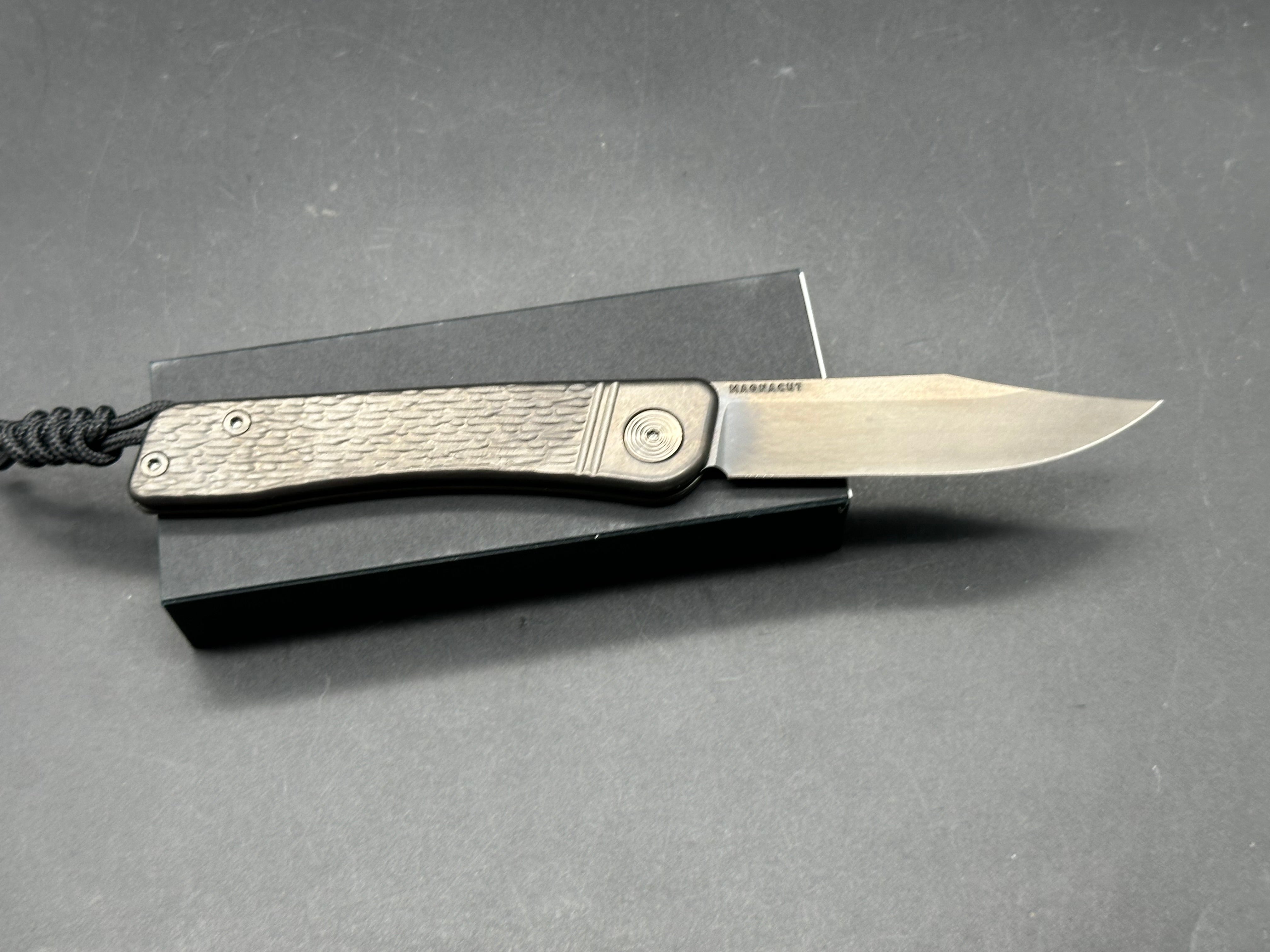 TACTILE BEXAR DARK FINISH TITANIUM