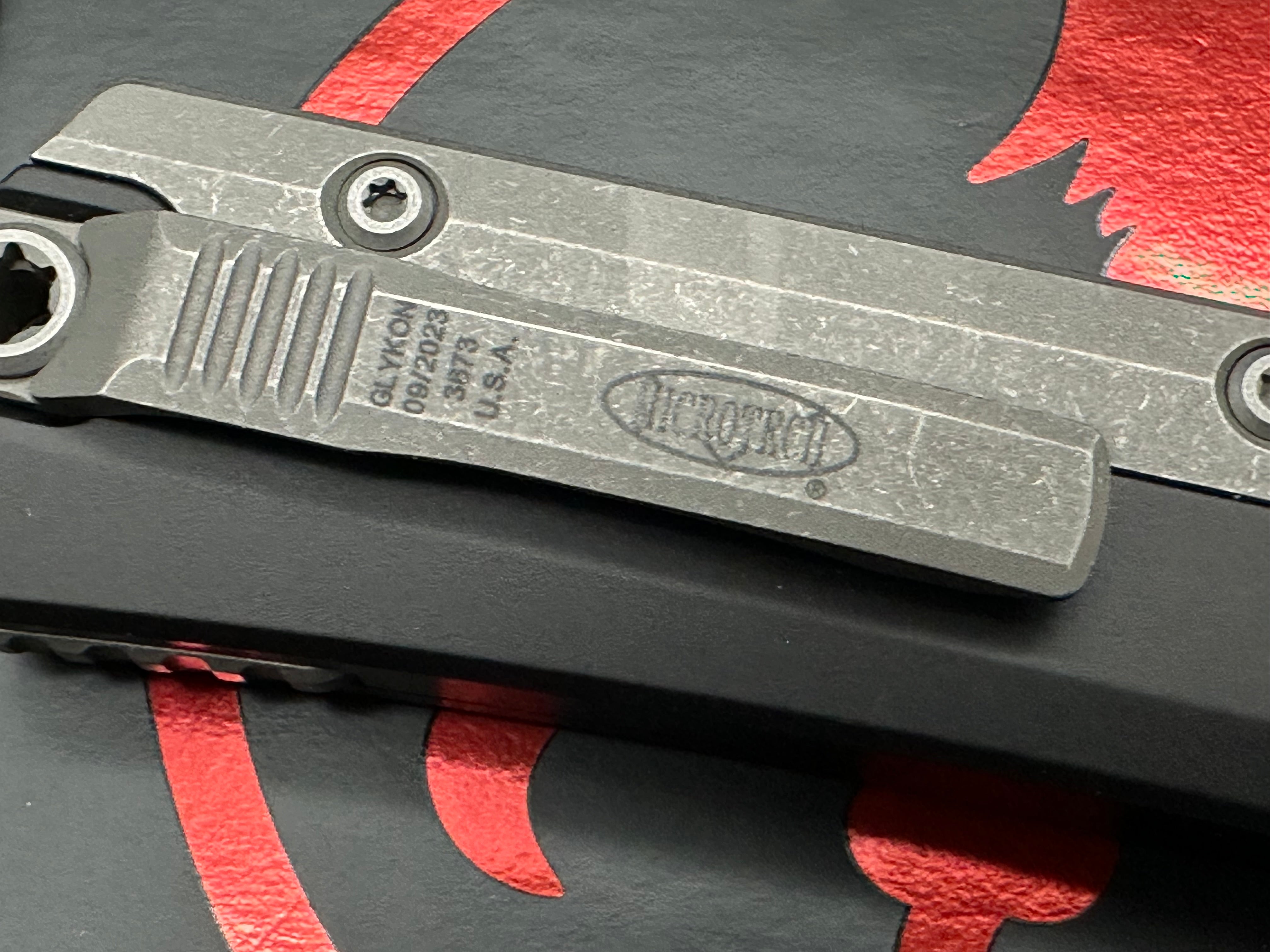 Microtech Glykon Black/GreyBayonet Apocalyptic