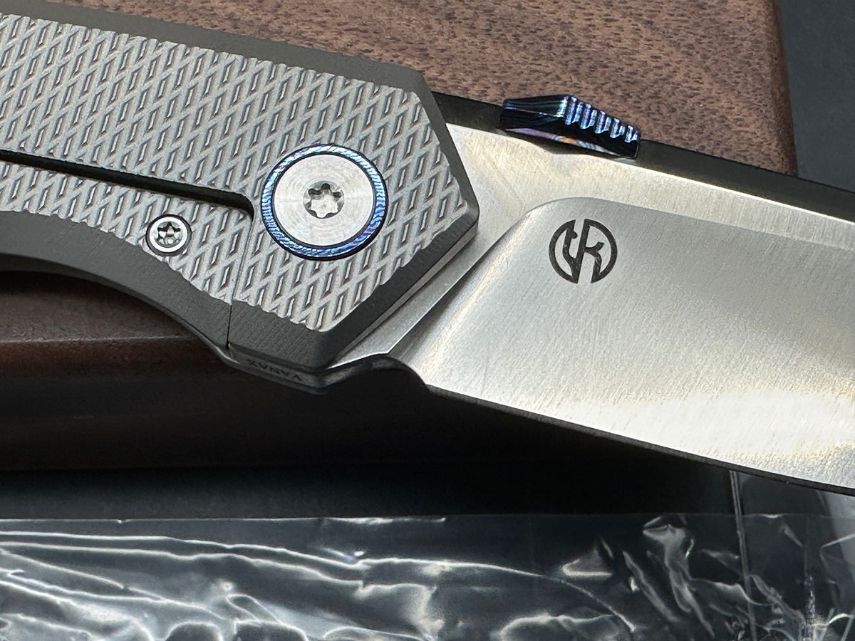 Vanguard Jaeger Folding Knife Gray Titanium Handle Satin Vanax Blade 8.27' Overall length