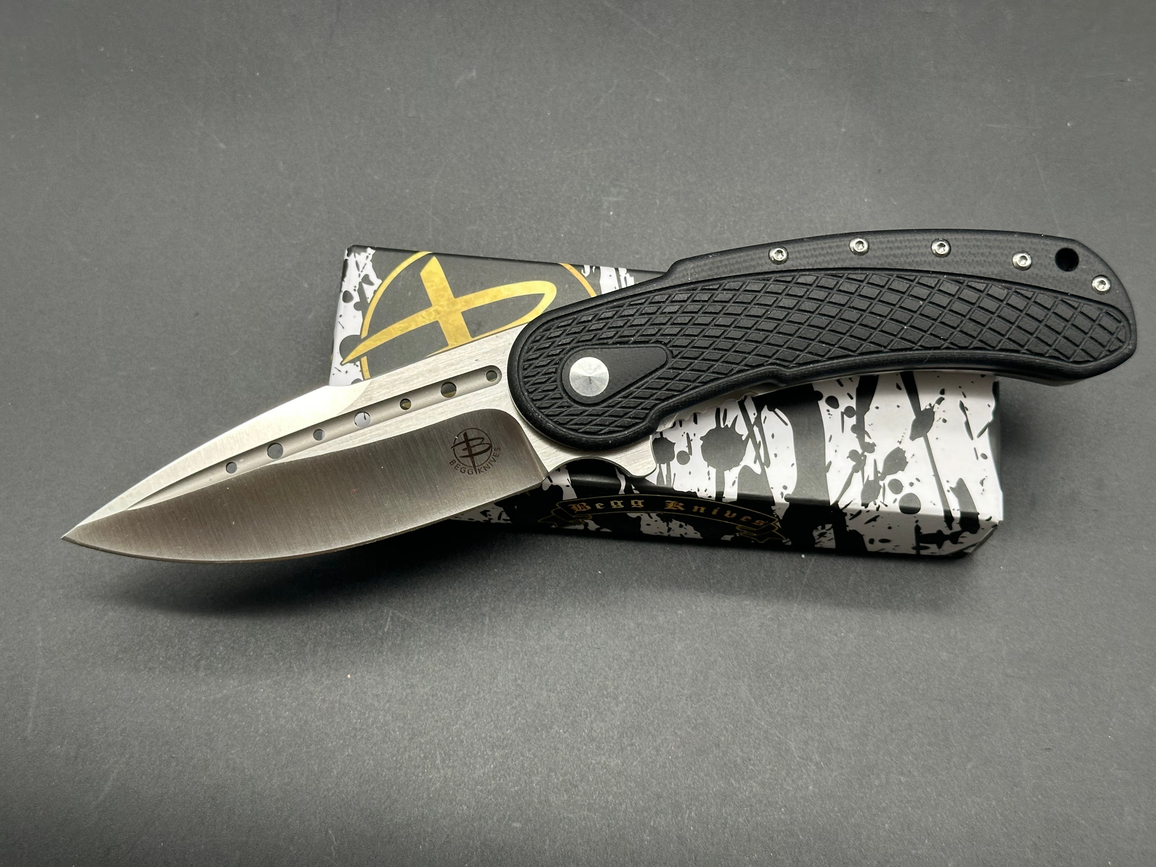 Begg Knives Bodega Frame Lock Knife Black G-10 (3.5" Satin)