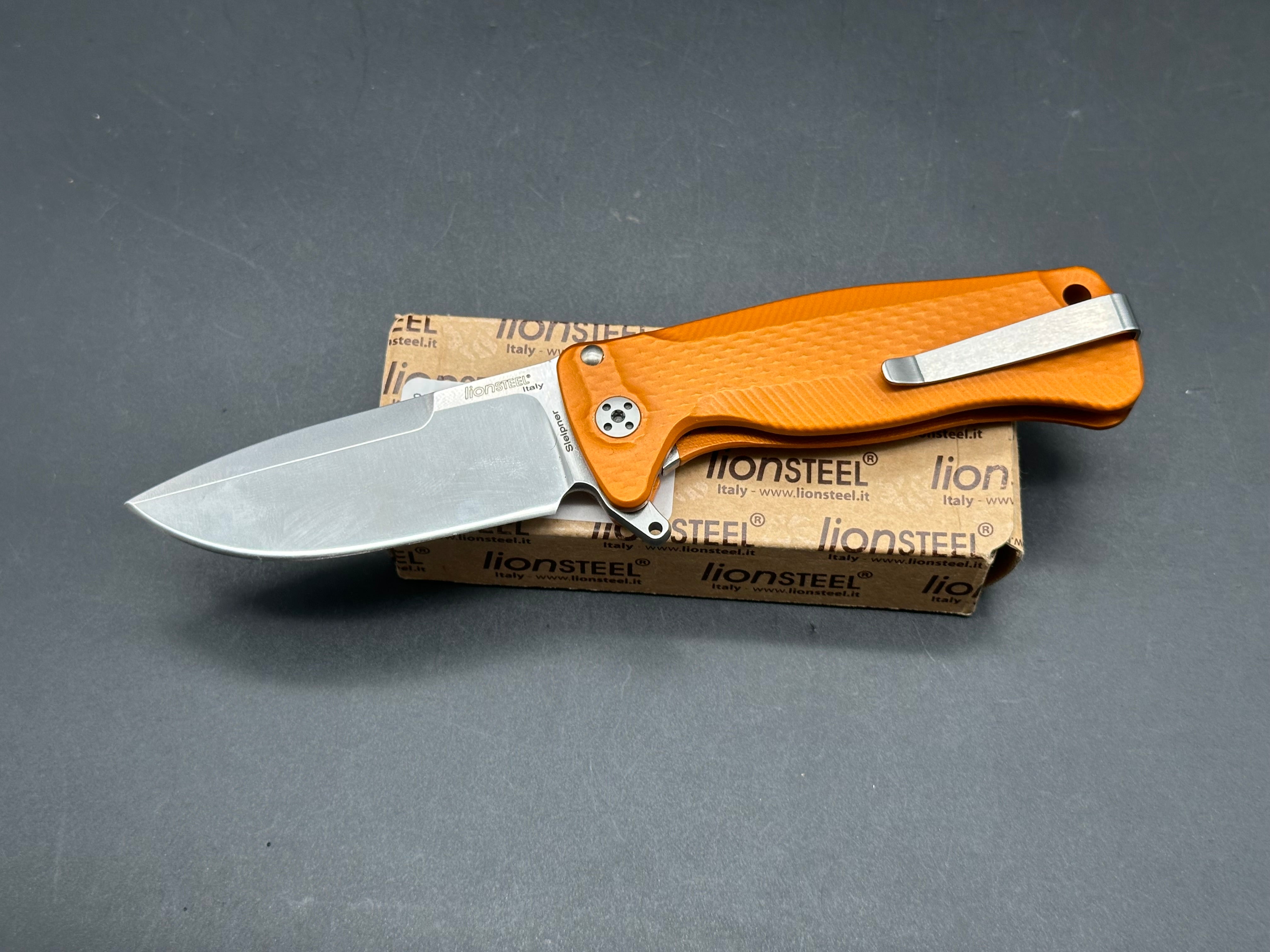 LionSteel SR-22 Flipper Integral Frame Lock Knife Orange Al. (3.125" Satin)