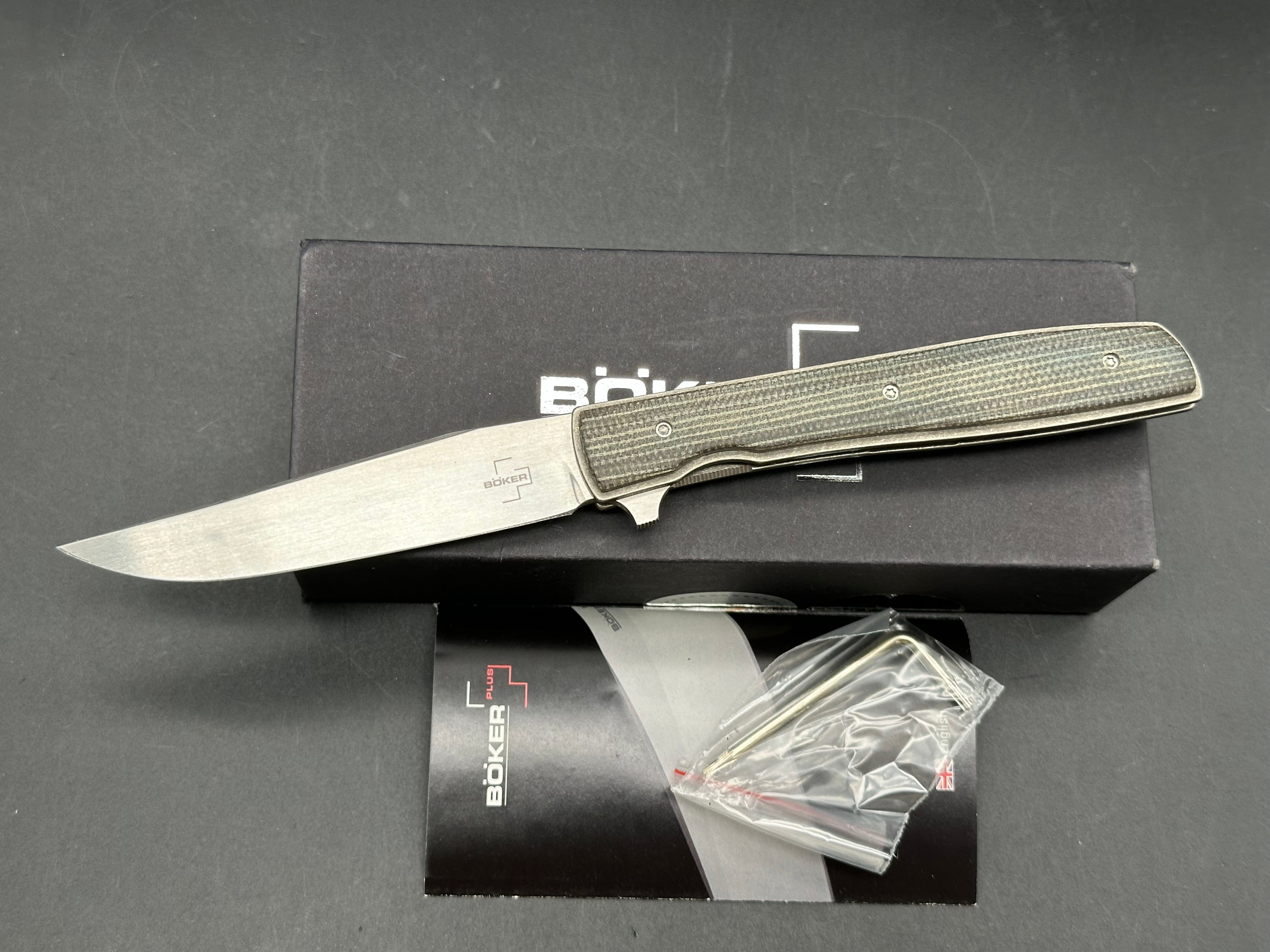 Boker Plus Urban Trapper Knife Liner Lock Green Micarta (3.3" Blade)