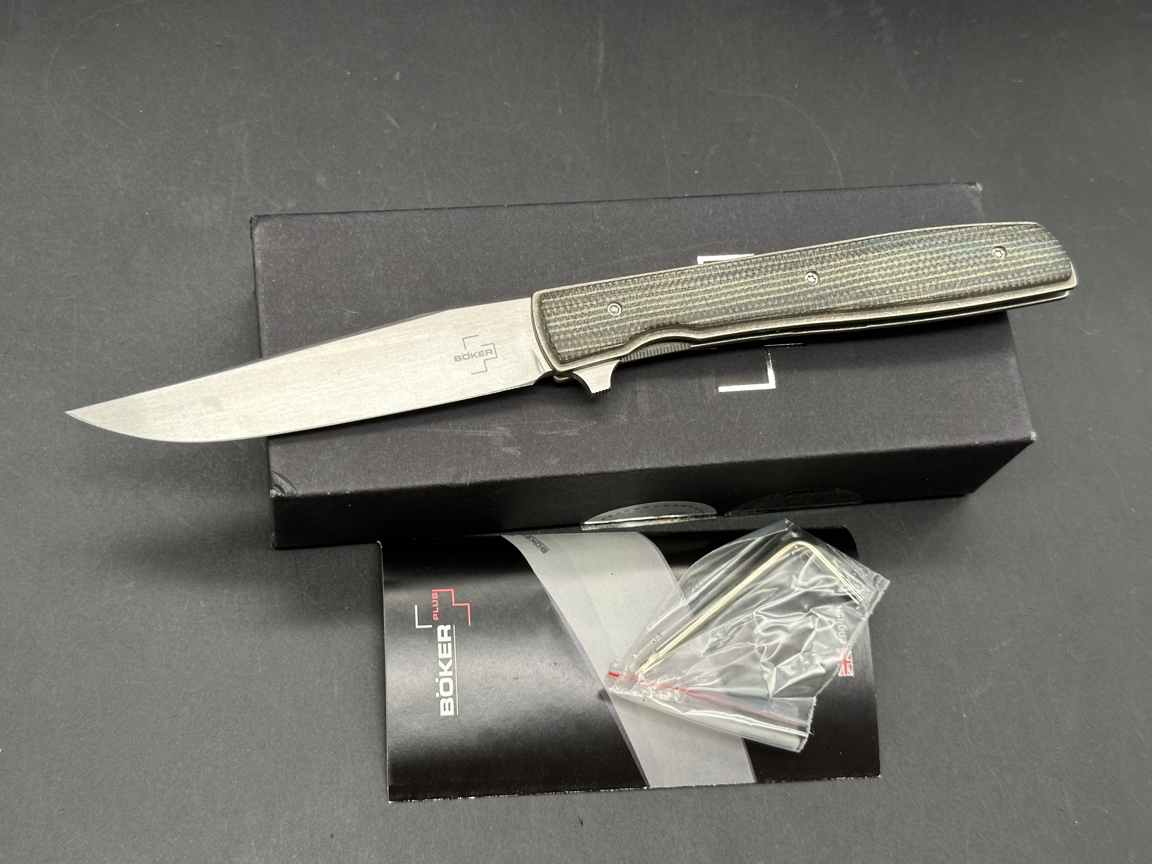 Boker Plus Urban Trapper Knife Liner Lock Green Micarta (3.3" Blade)