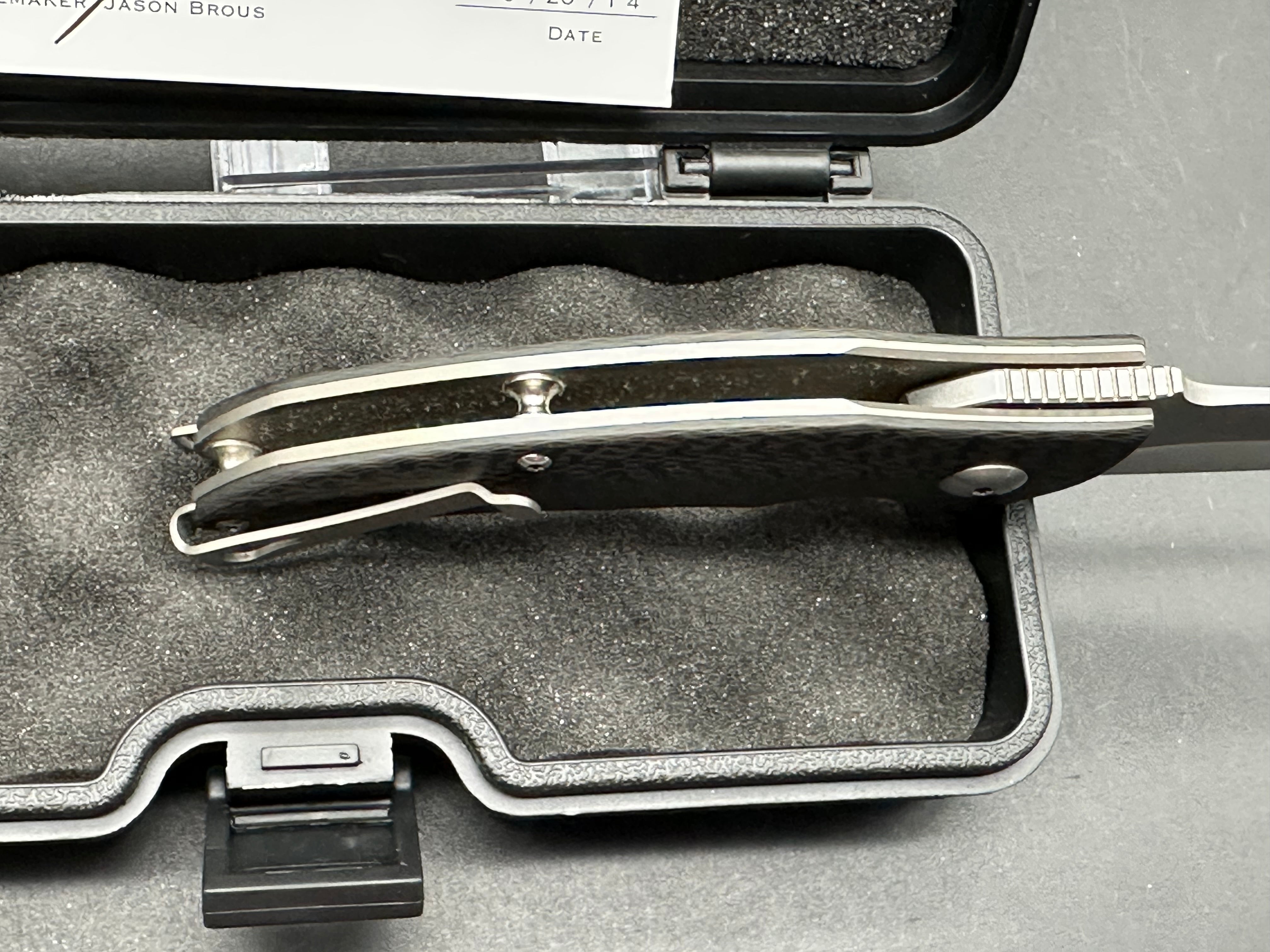 BROUS BLADES: CALIBER FLIPPER FOLDING KNIFE W/ CARBON FIBER HANDLE LIMITED EDITION
