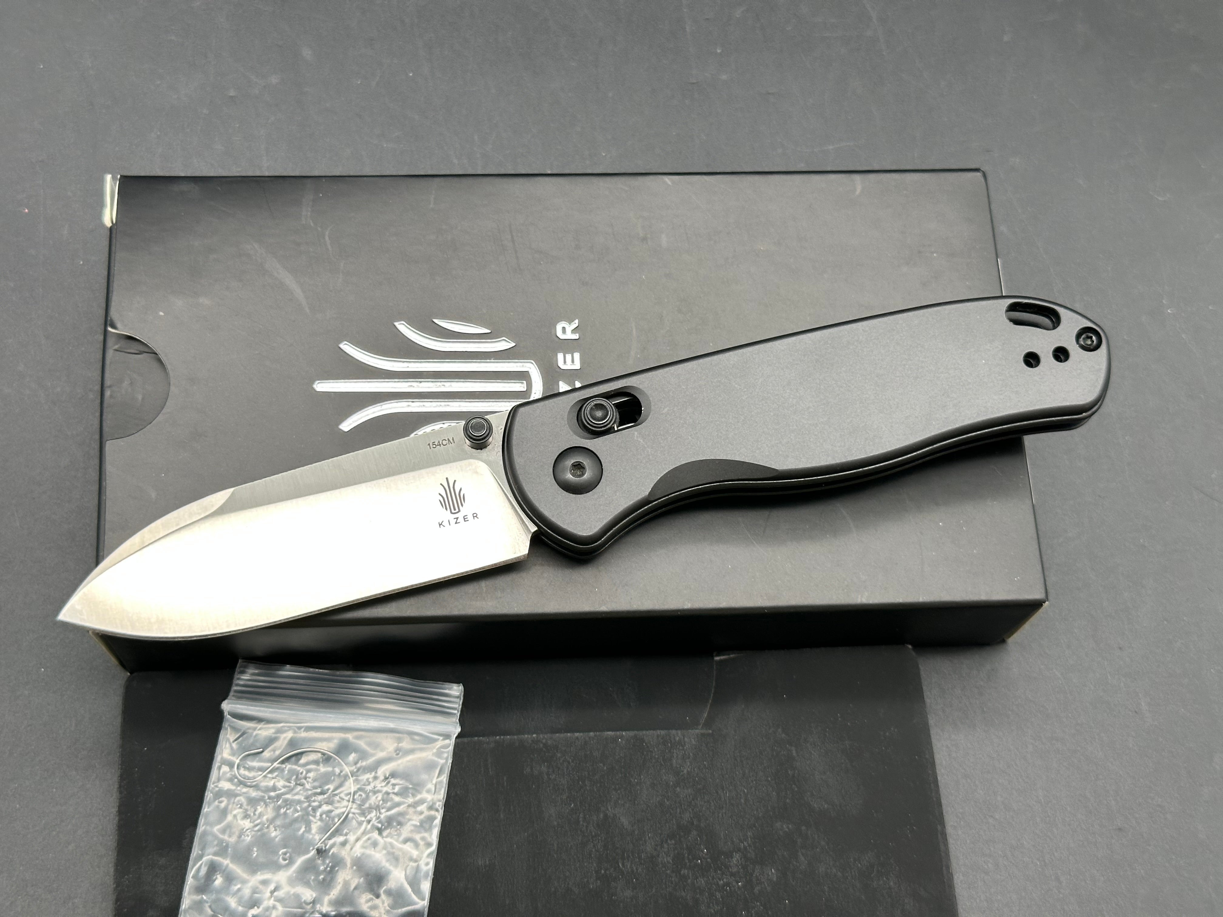 Kizer Azo Drop Bear Clutch Lock Knife Gunmetal Aluminum (3.15" Satin)