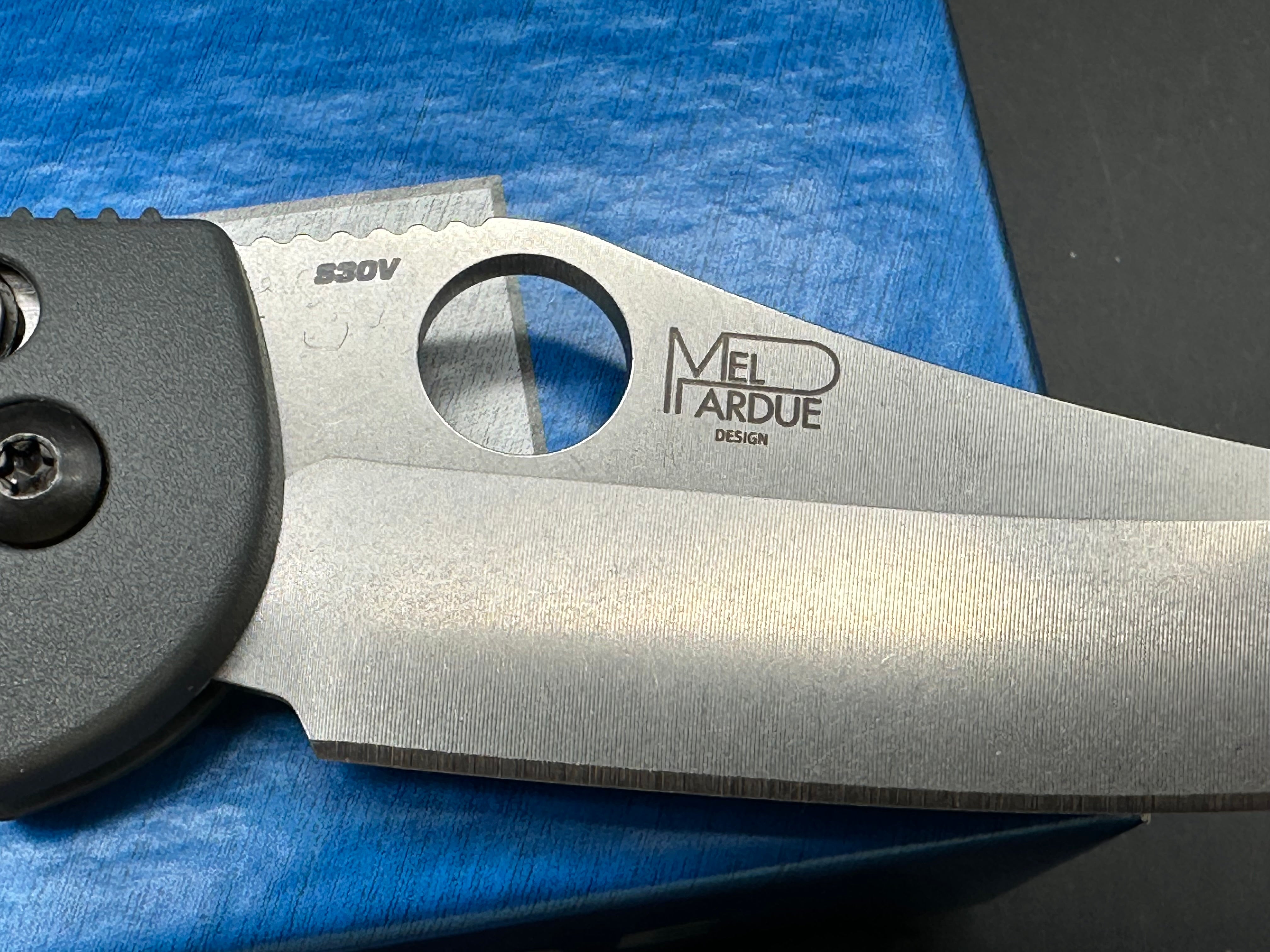 Benchmade Griptilian-Custom (NEW), 3.45" S30V Sheepsfoot Blade with Custom Dark Gray Handle