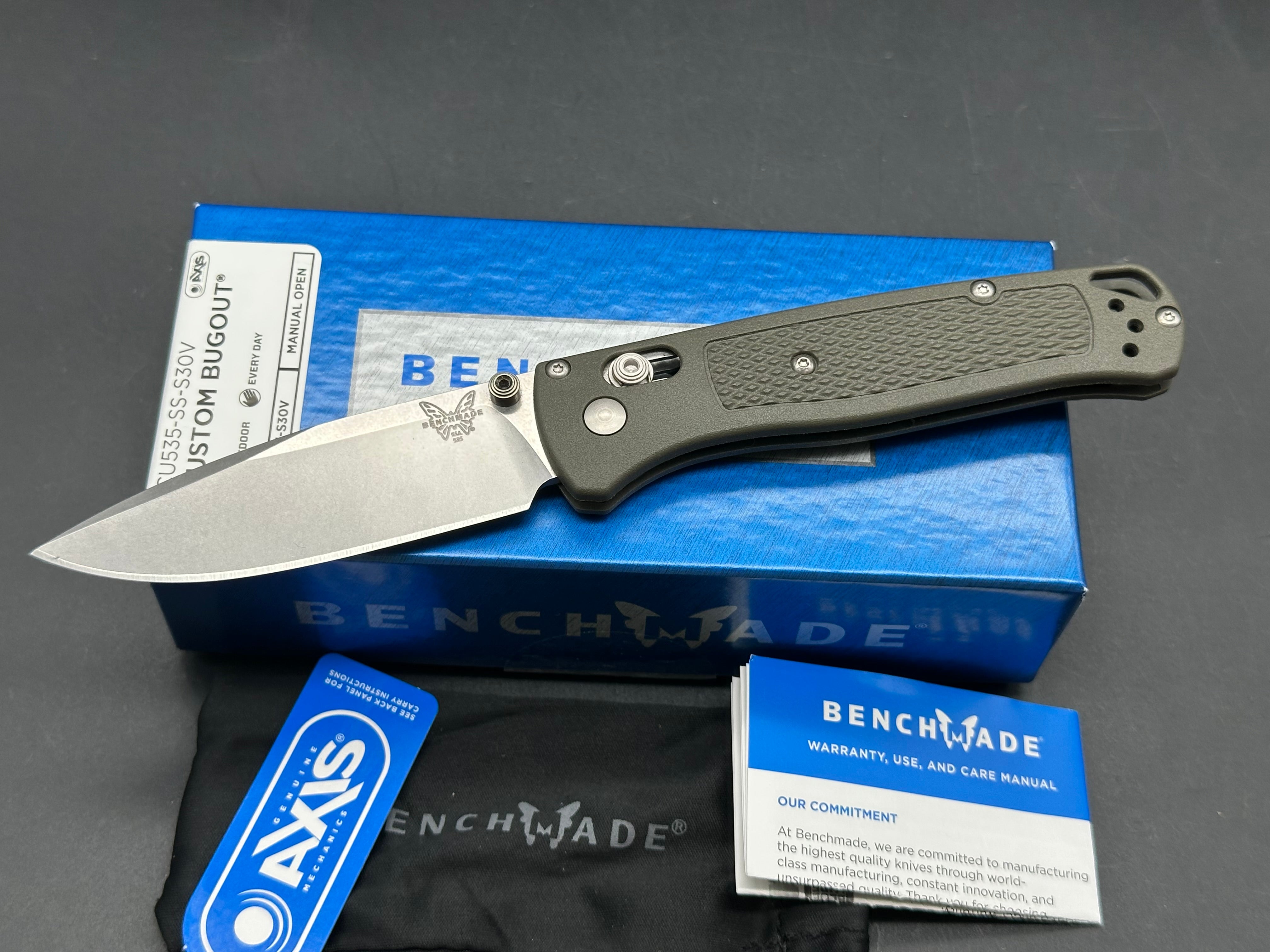 Benchmade Bugout - Custom (NEW), 3.24" S30V Stonewash Blade with OD Green Grivory Handle