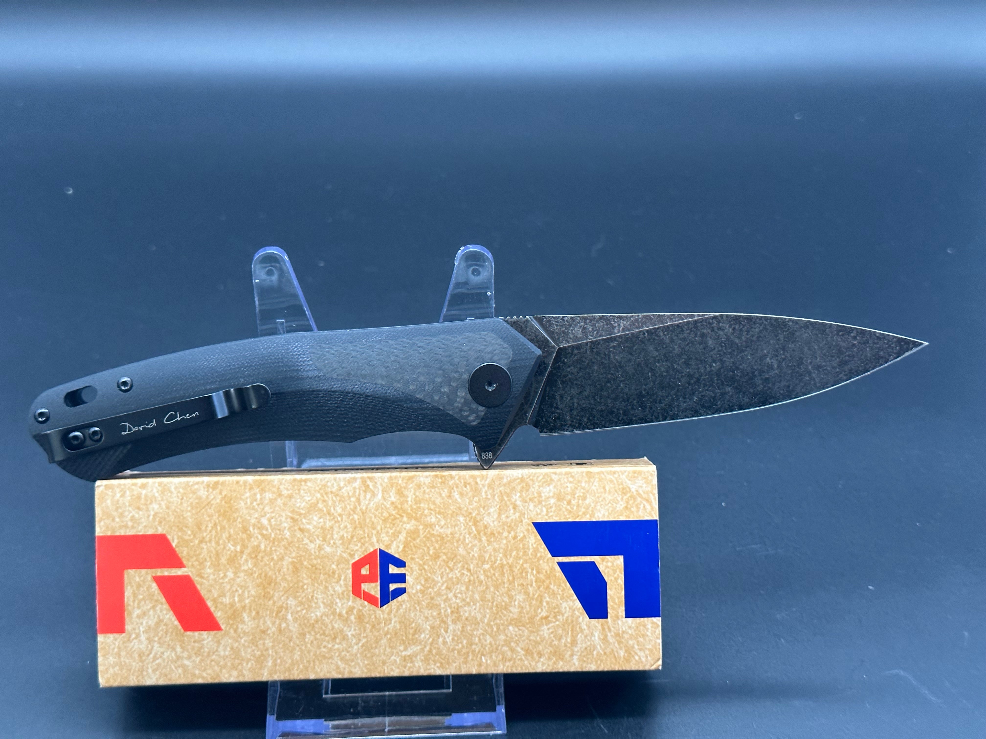 Petrified Fish 838CF/Black G10