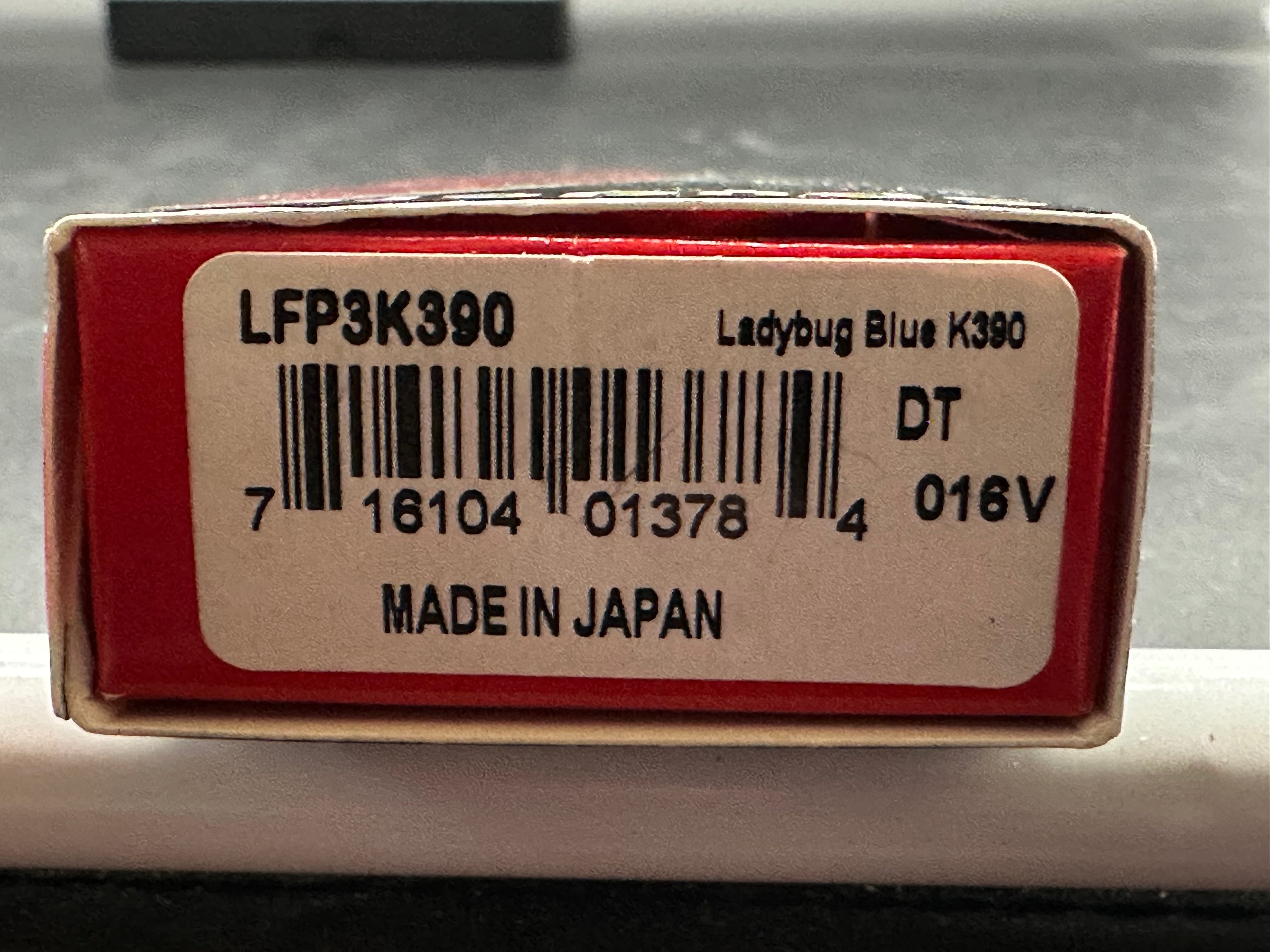 Spyderco Ladybug Lockback Knife Blue FRN (1.94" Satin K390)