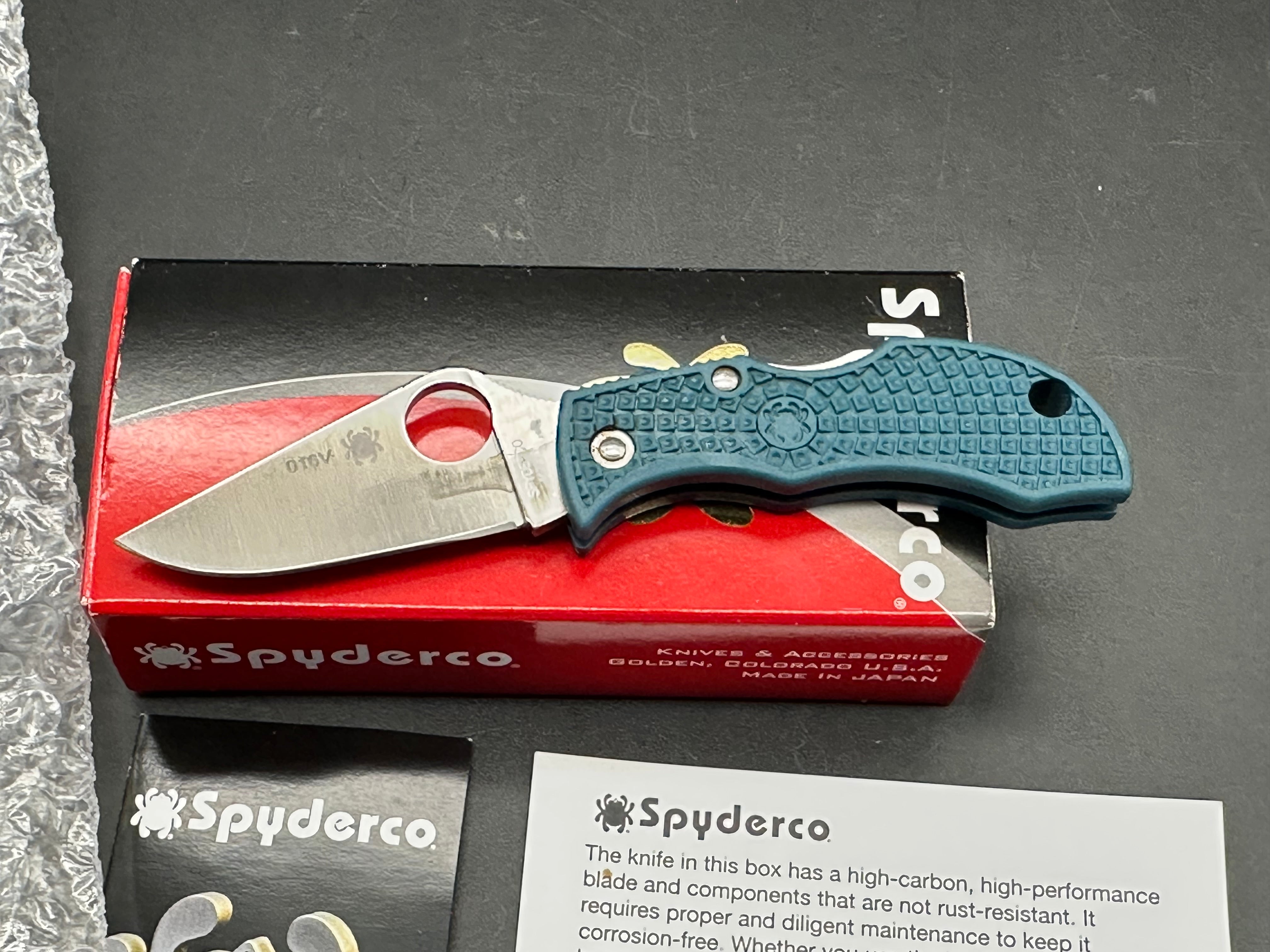 Spyderco Ladybug Lockback Knife Blue FRN (1.94" Satin K390)