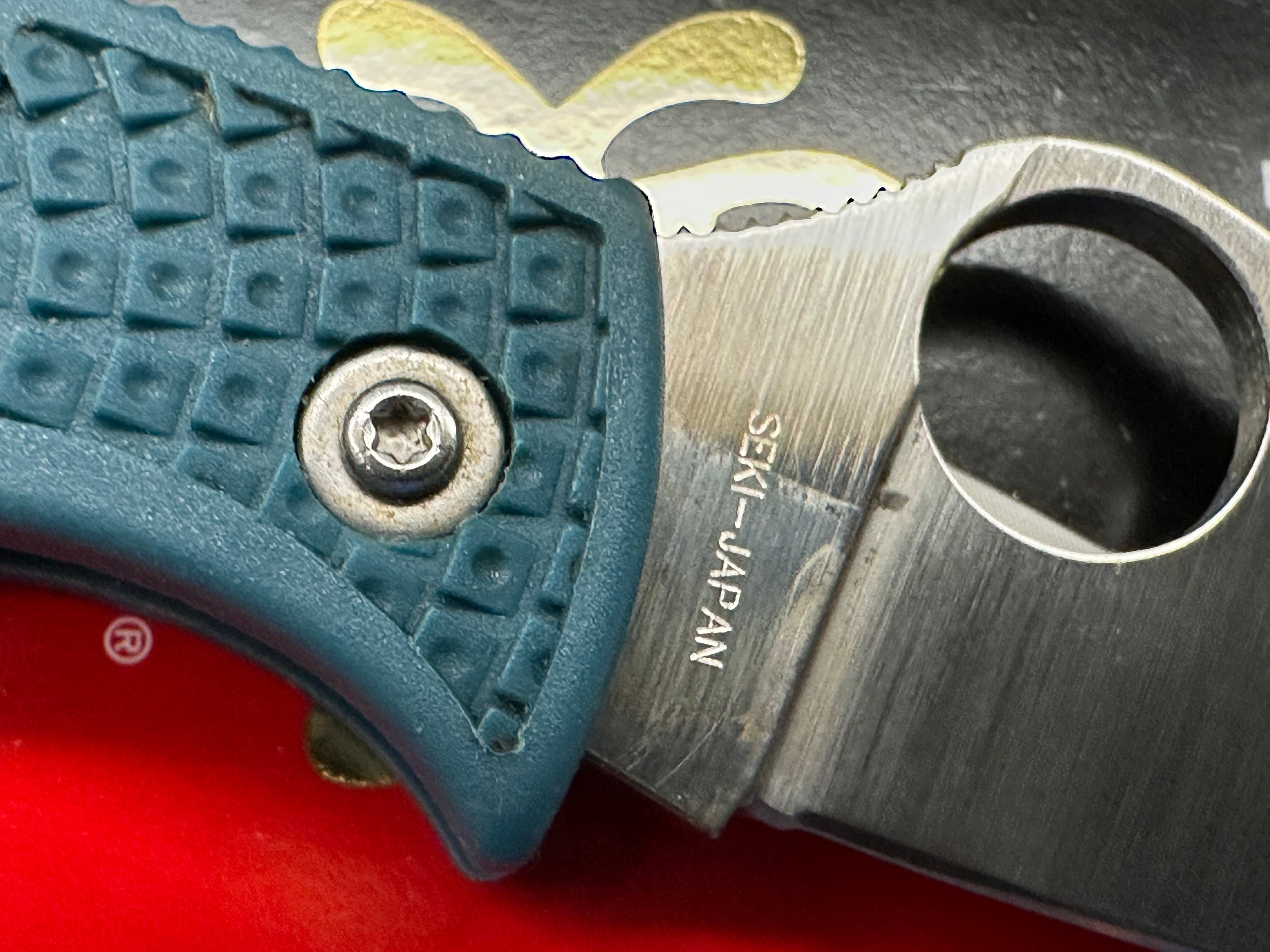 Spyderco Ladybug Lockback Knife Blue FRN (1.94" Satin K390)