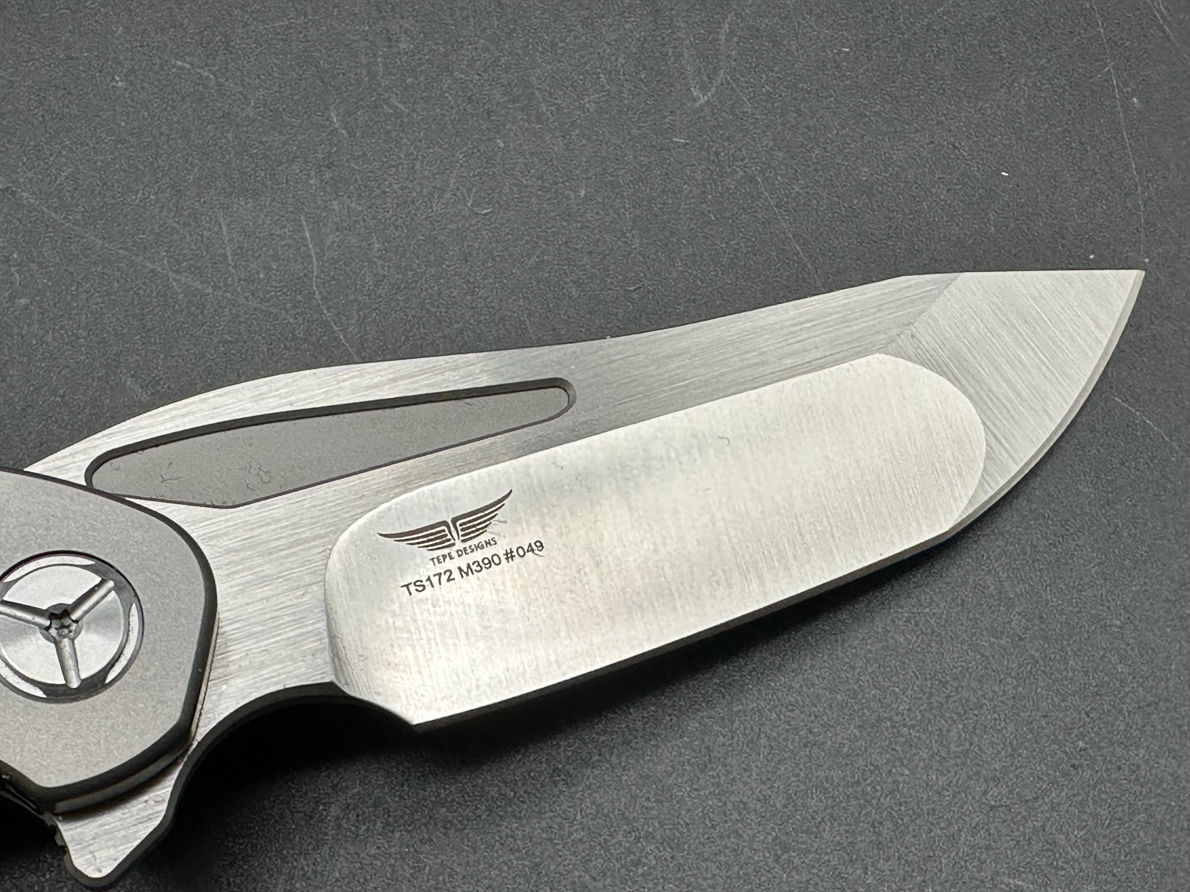 TWOSUN TS172-M390-TIMASCUS TITANIUM/TIMASCUS HANDLE M390 PLAIN EDGE