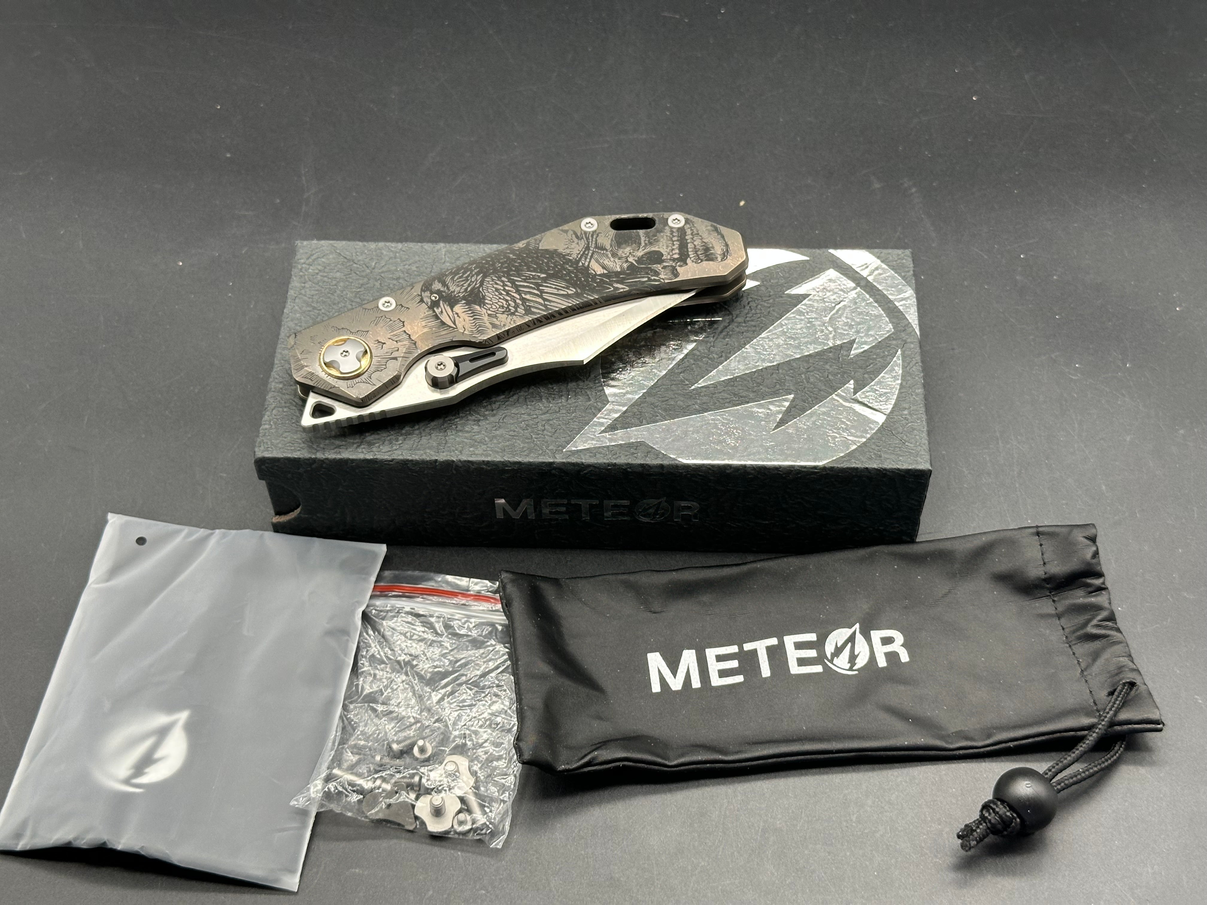 Meteor Knives RAVEN-HURRICANE titanium handle w/M390 blade