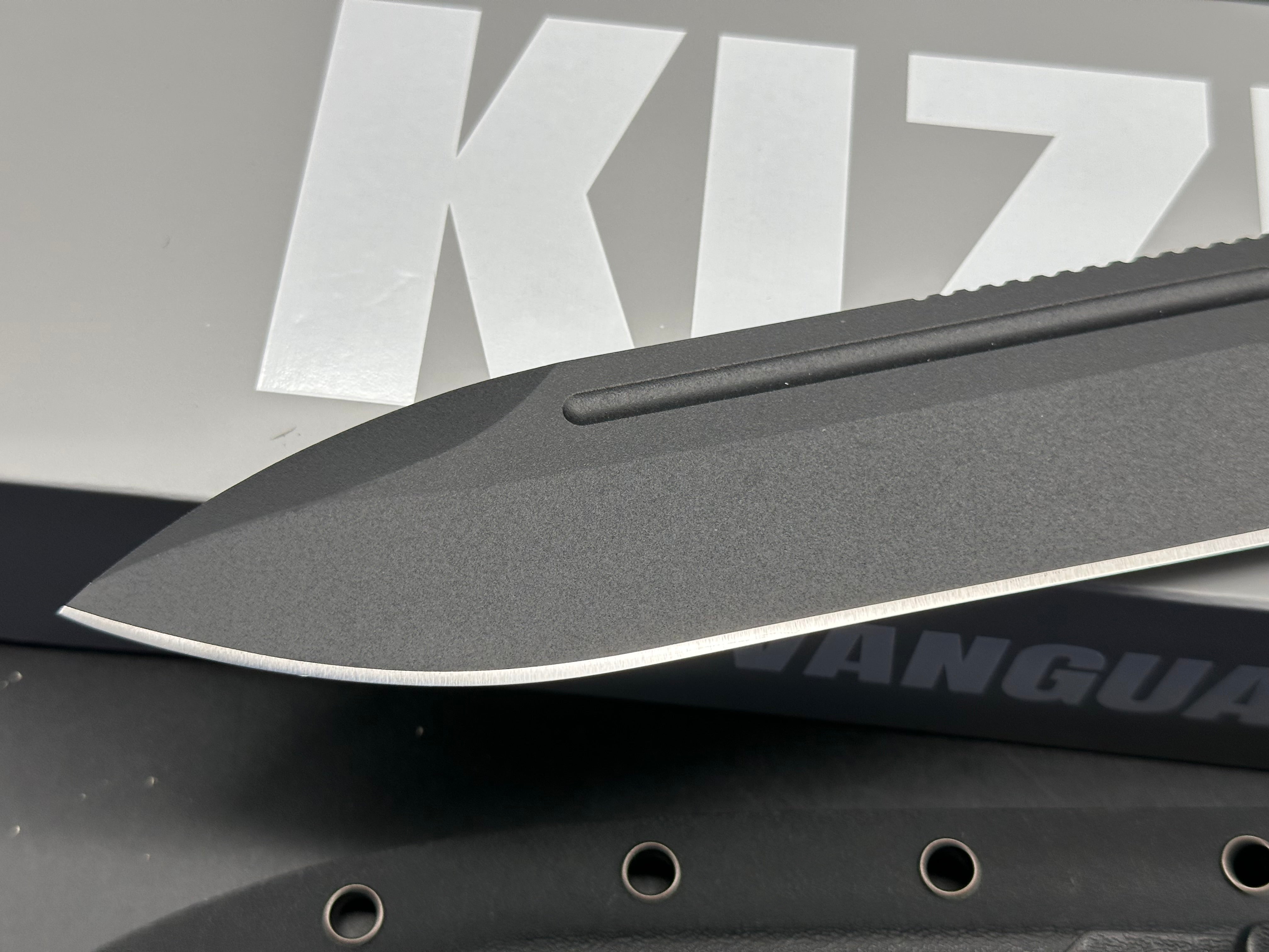KIZER DROP BEAR FIX 7 BLACK G10 w/ 1095 BLACK BLADE