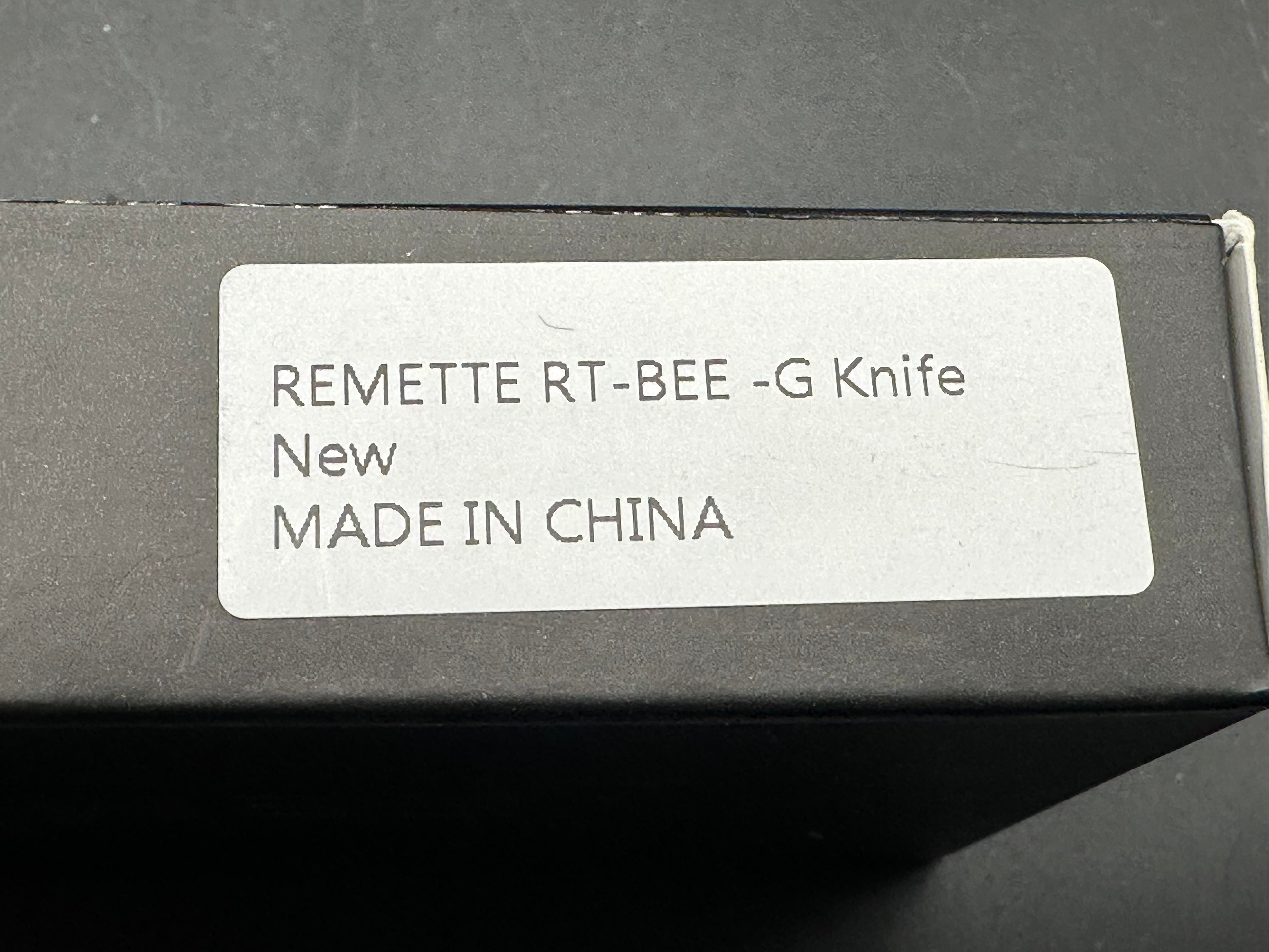 REMETTE BEE FOLDING KNIFE BLACK G10 HANDLE 14C28N DROP POINT PLAIN EDGE SANDBLAST FINISH RTBEE-G