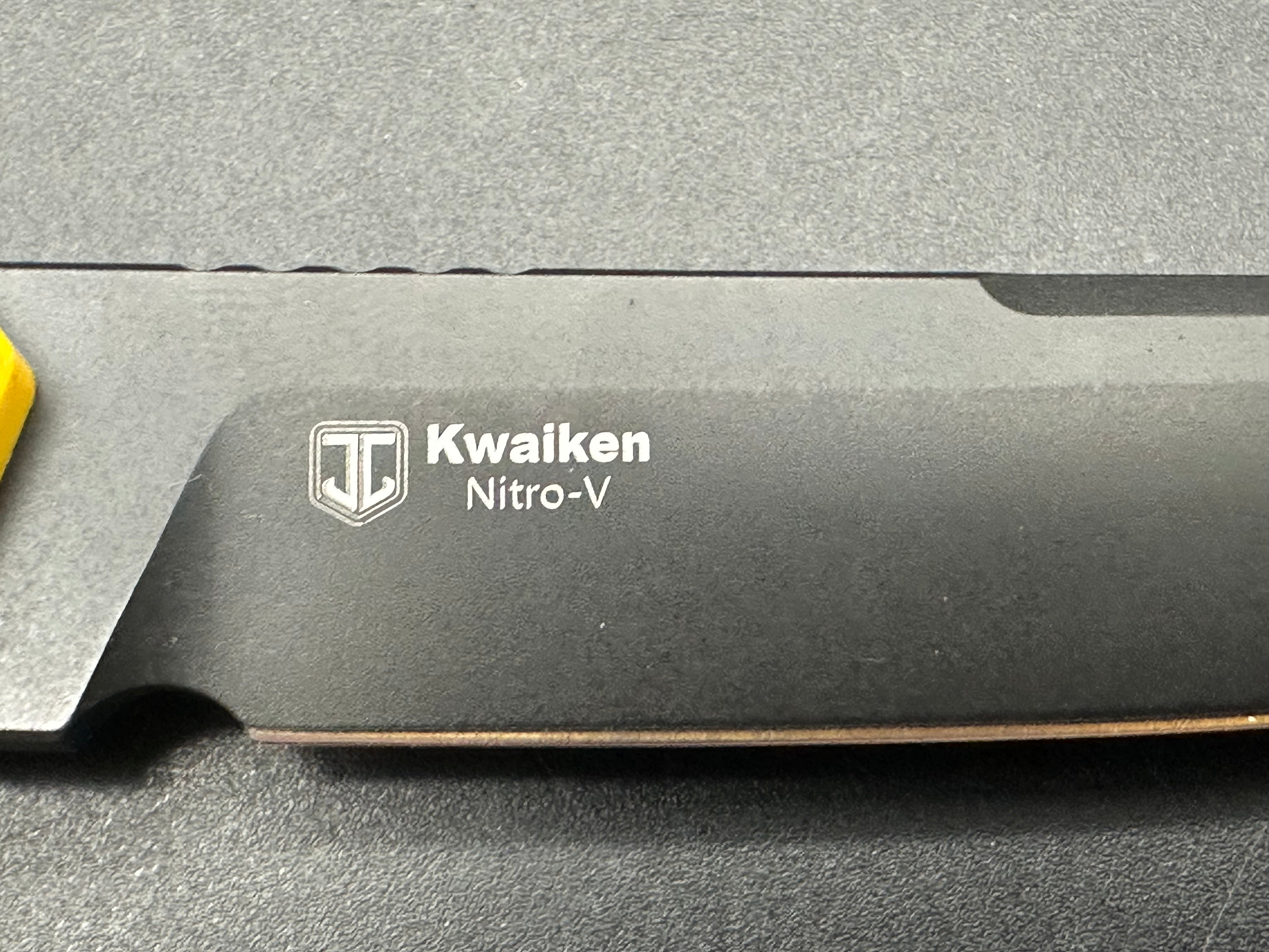 KIZER KWAIKEN FOLDING KNIFE BLACK/YELLOW G10 HANDLE NITRO-V PLAIN BLACK BLADE