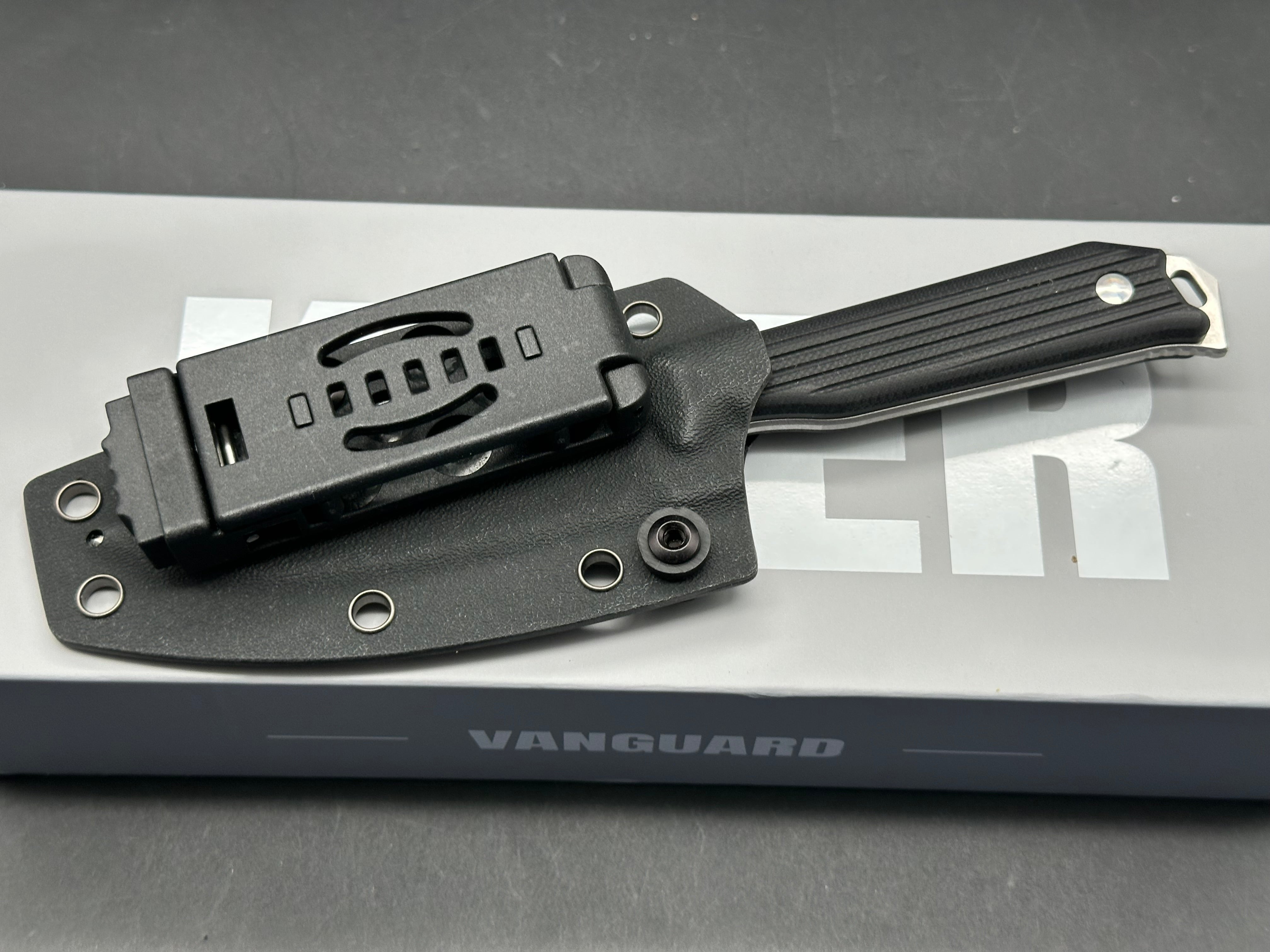 KIZER BEGLEITER FIX AEB-L BLADE BLACK G10 HANDLE