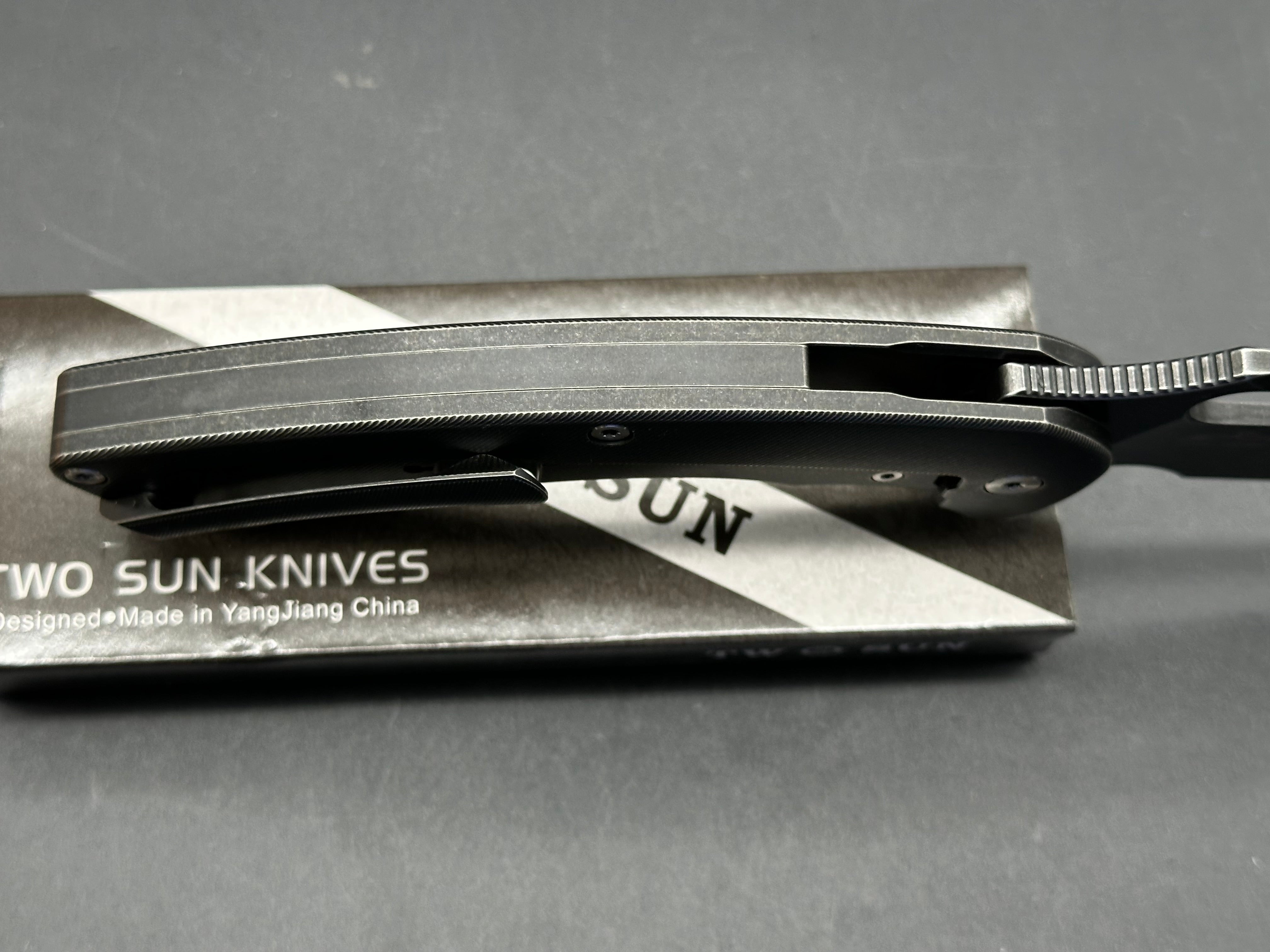 TWOSUN FOLDING KNIFE BLACK TITANIUM HANDLE 14C28N PLAIN EDGE TS459-BLACK