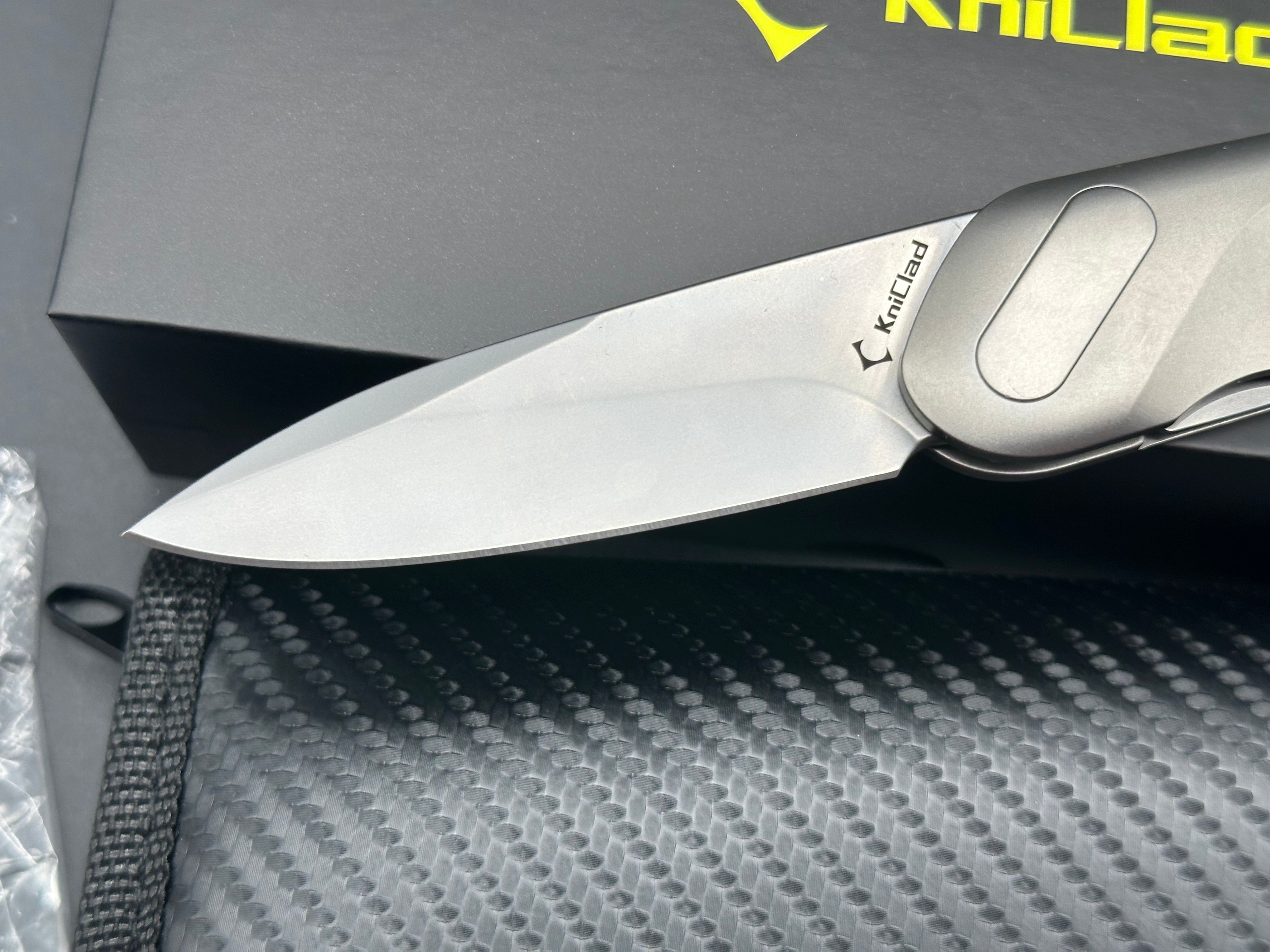 KniClad Ginren 02 titanium handle with S35VN blade