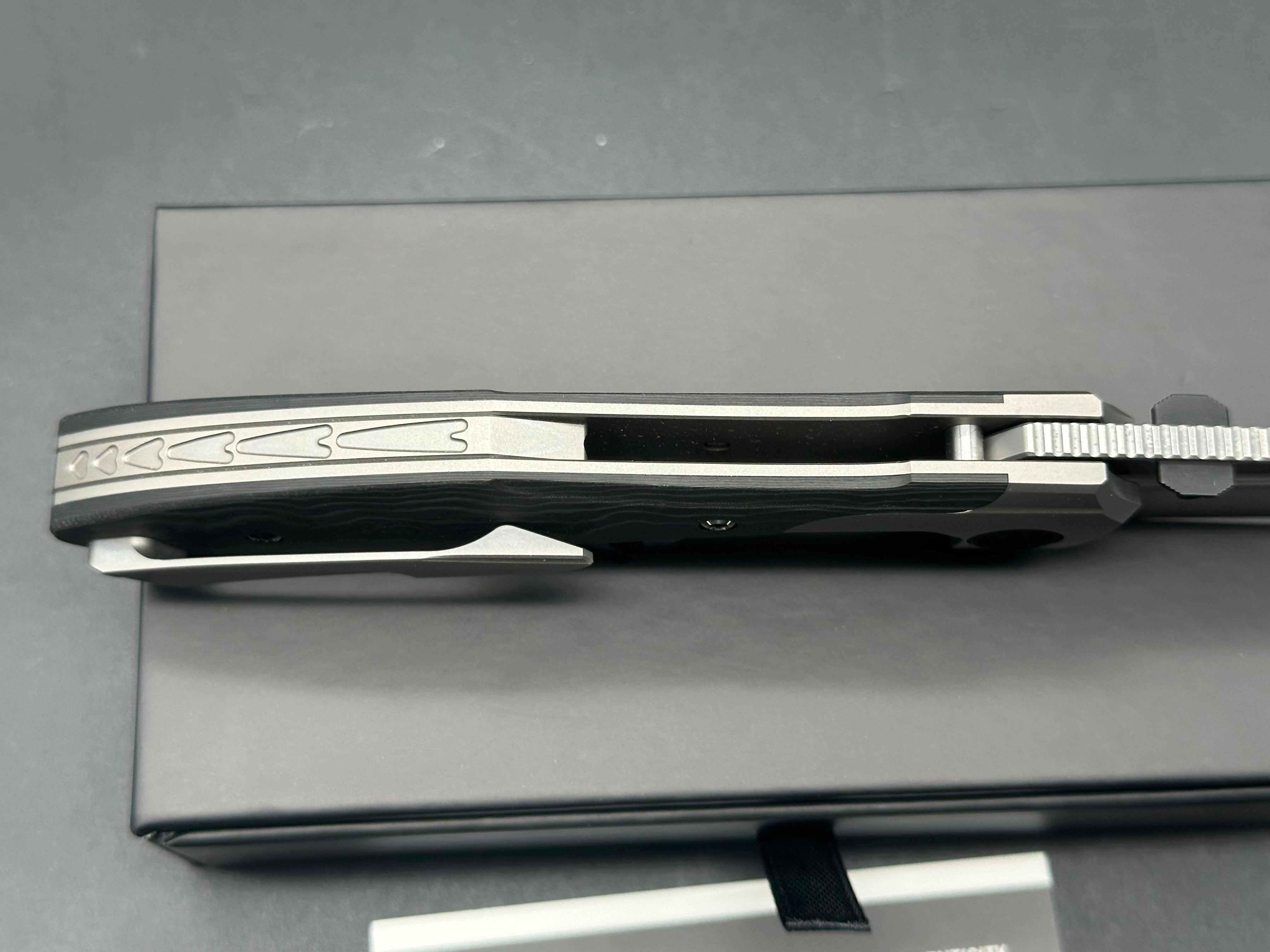 Null Knives - Voodoo/Black Camo Fat Carbon Handle + Grey Ti Bolster Ring/Modified Wharncliffe/Satin Bohler M390