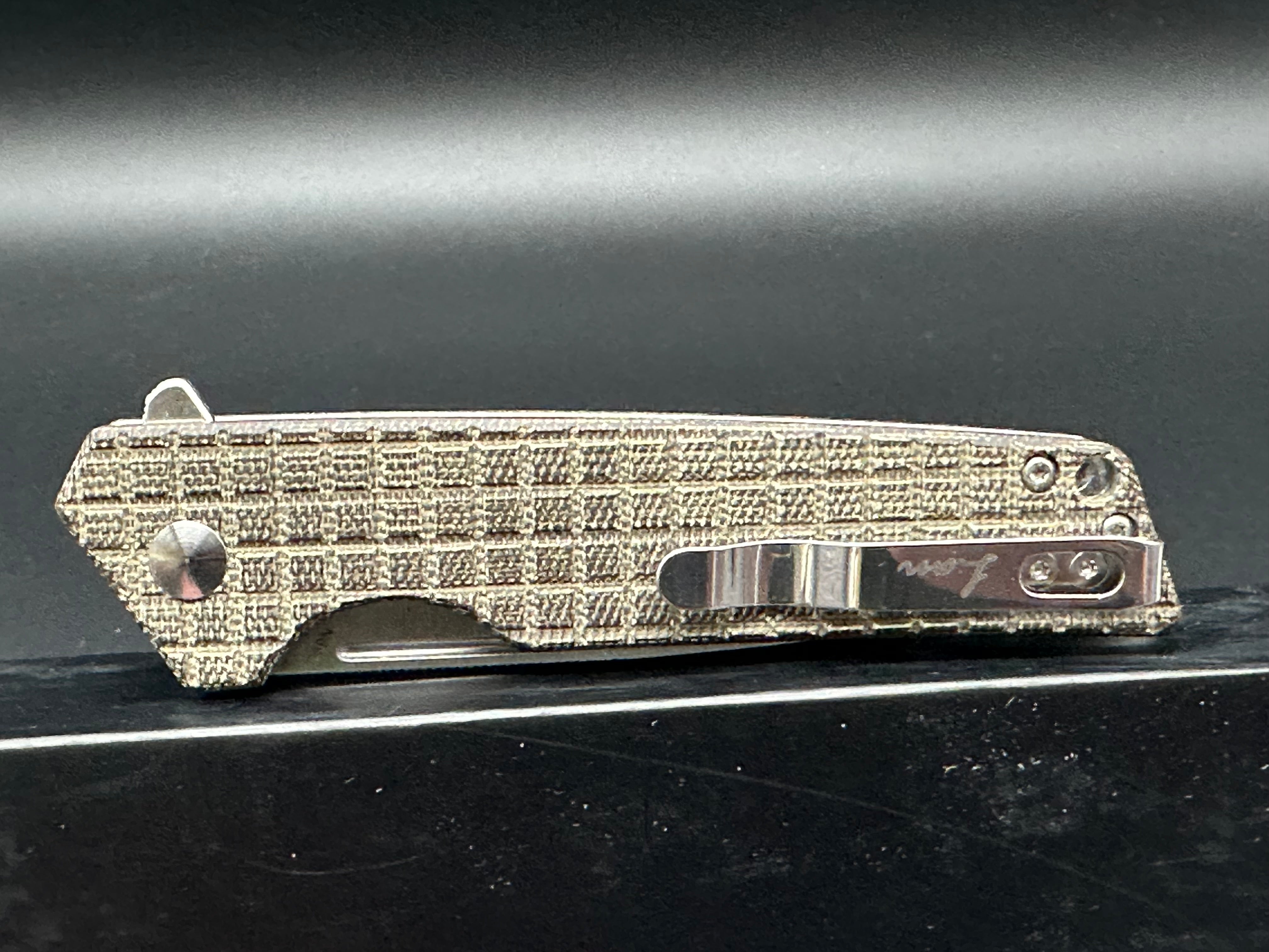 Kizer Lan Liner Lock (3.4" Satin N690 blade) Green Micarta frag-pattern scales