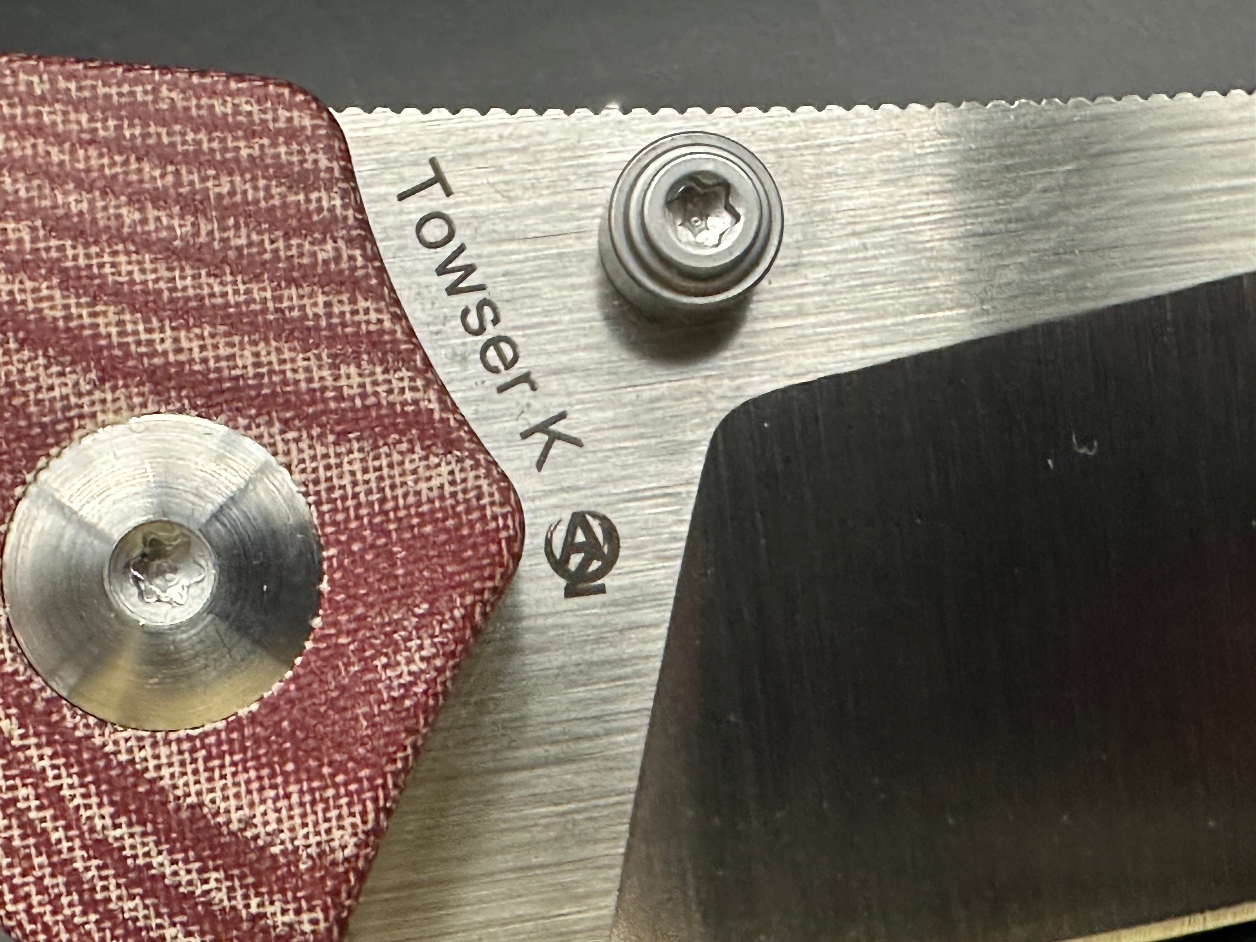 KIZER TOWSER K FOLDING KNIFE RED MICARTA HANDLE 154CM SHEEPSFOOT