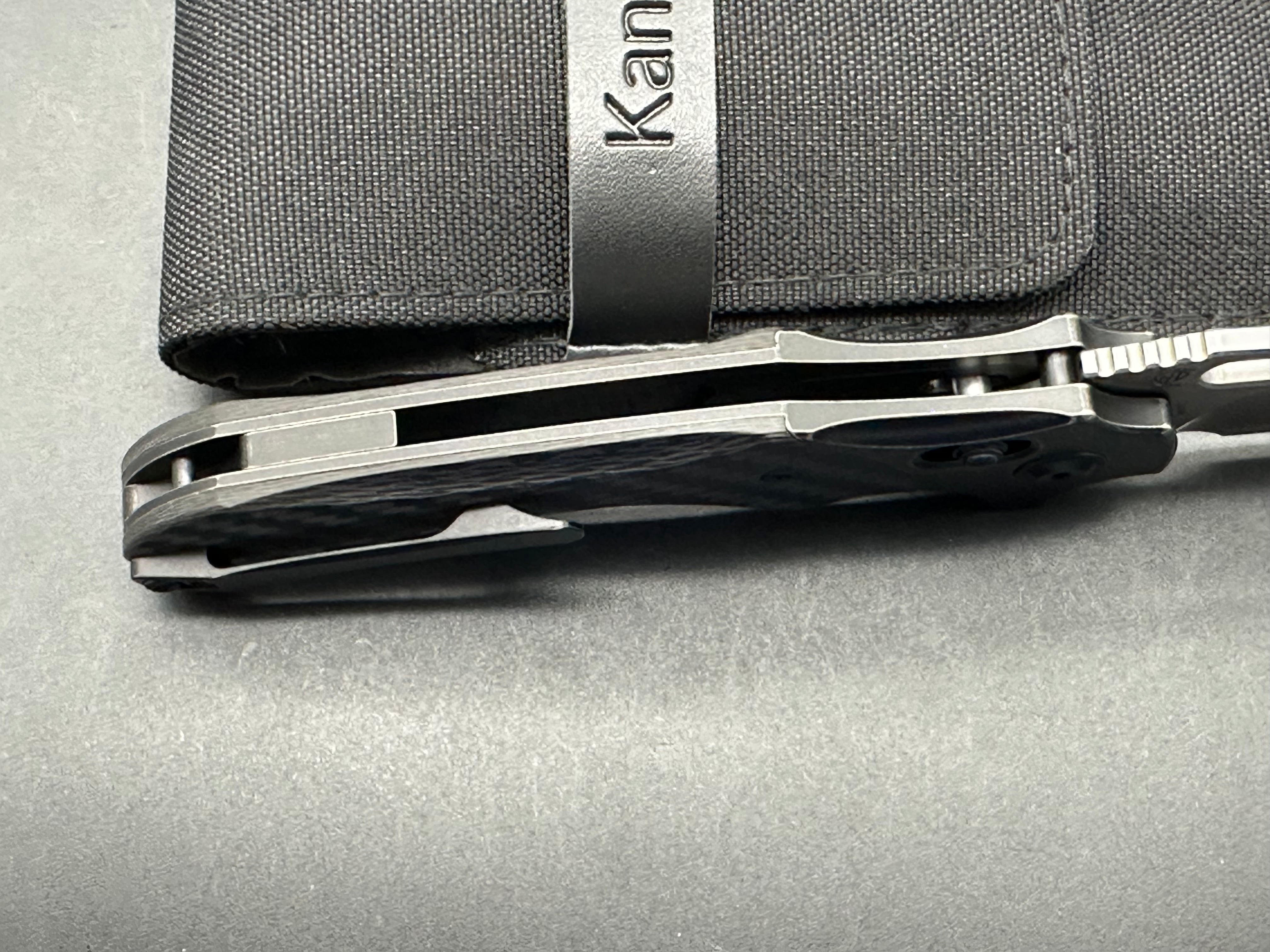 KANSPET QUASAR BLACKWASH TITANIUM/TWILL CARBON FIBER HANDLE 20CV BLADE