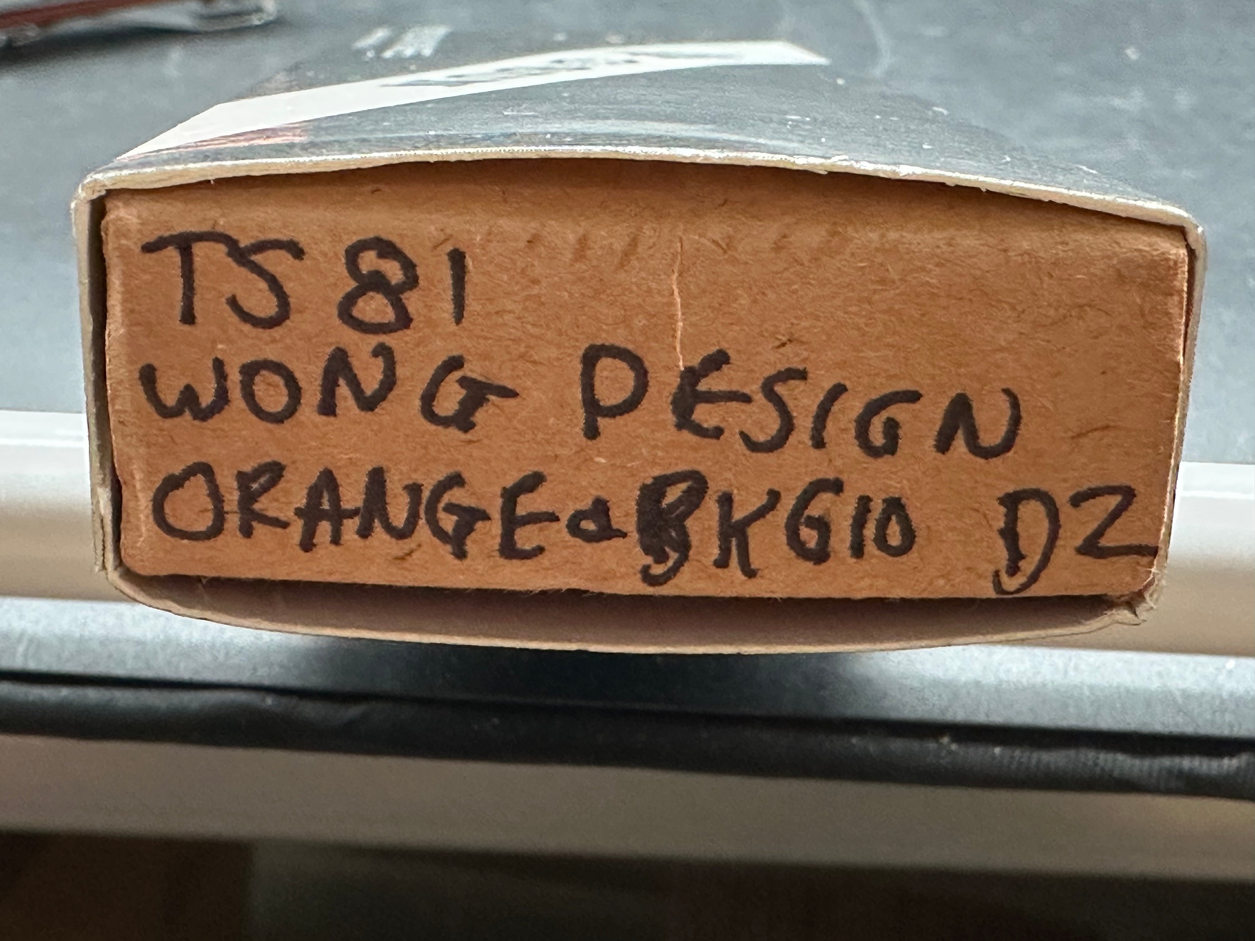TWOSUN FOLDING KNIFE BLACK/ORANGE G10 HANDLE D2 PLAIN EDGE TS81-OR
