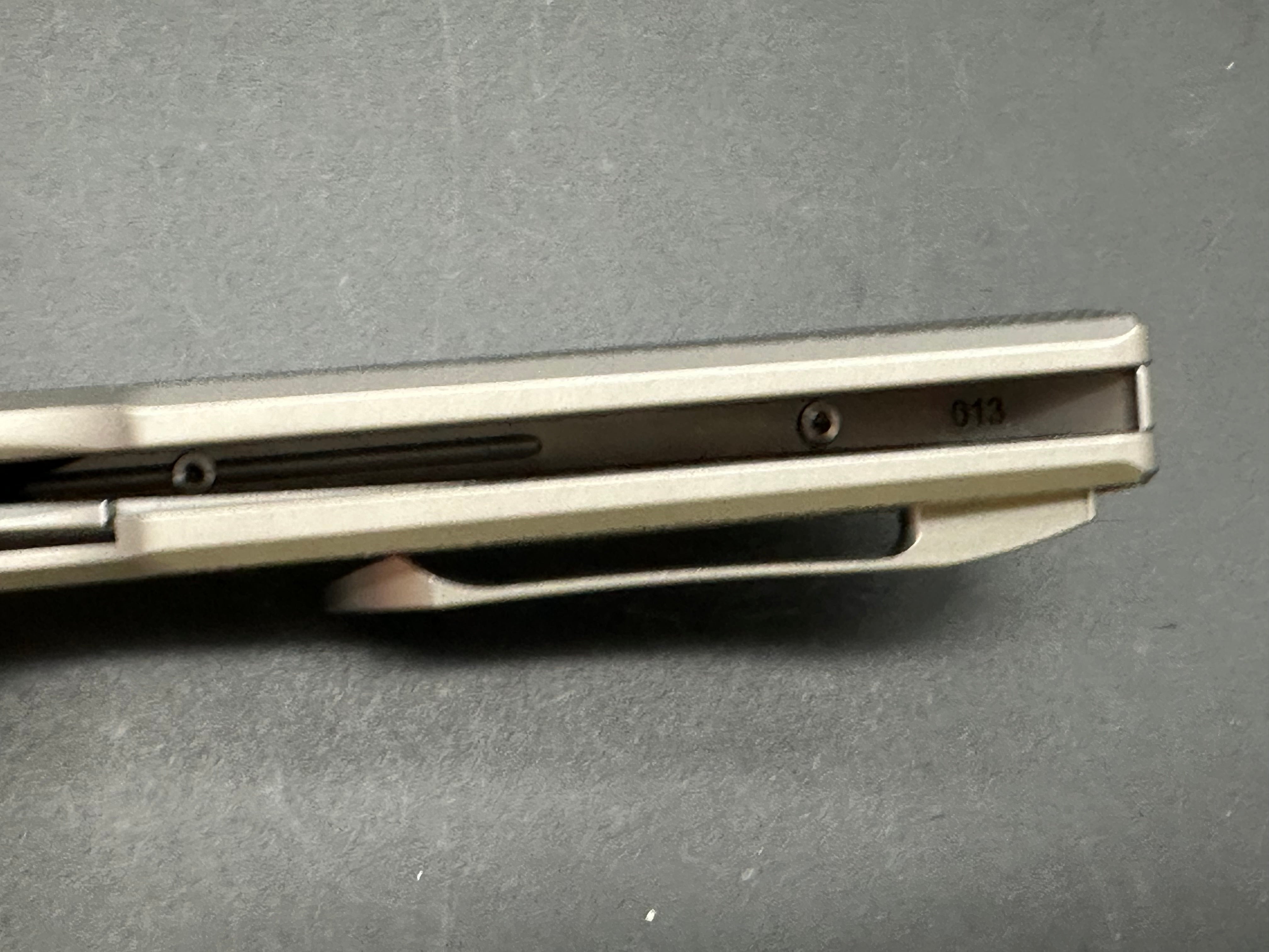 REATE KNIVES TIGER FOLDING KNIFE TIGER STRIPE PATTERN TITANIUM HANDLE M390 PLAIN EDGE BELT SATIN FINISH