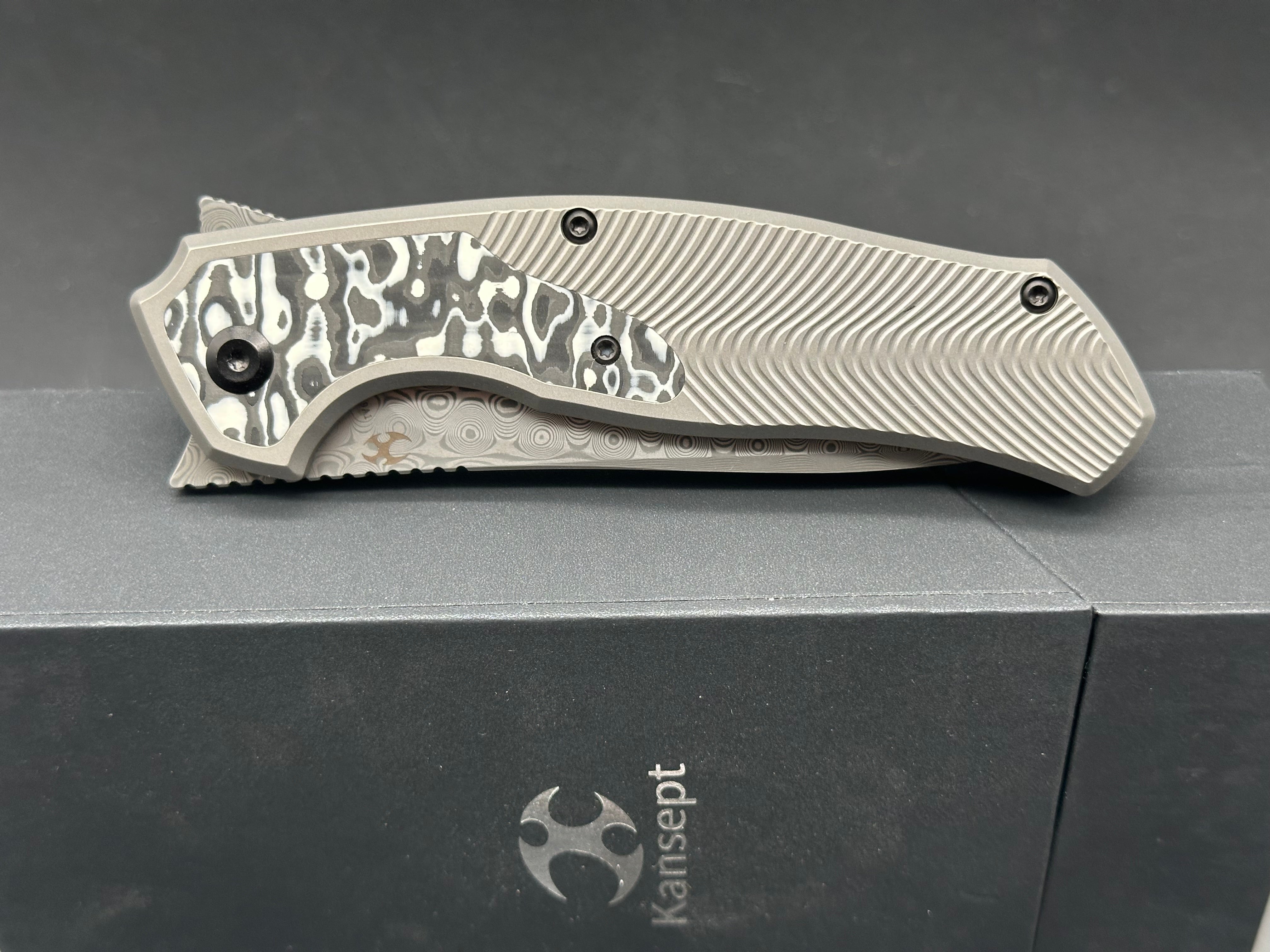 Kansept Knives HAVORN Frame Lock Knife Black and White CF/Ti (3.4" Damascus)