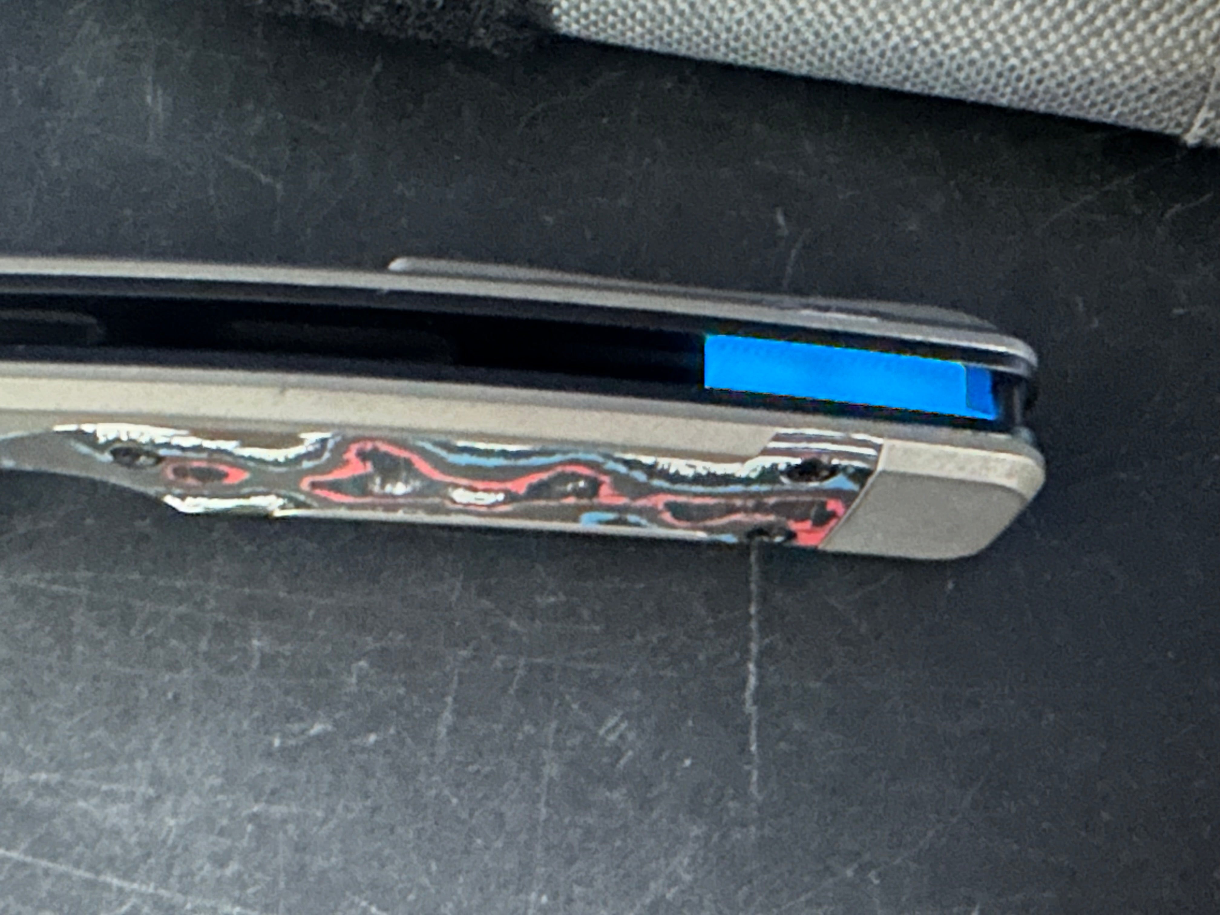 Kizer Ara | S45VN | Titanium & Camo Carbon 51/80