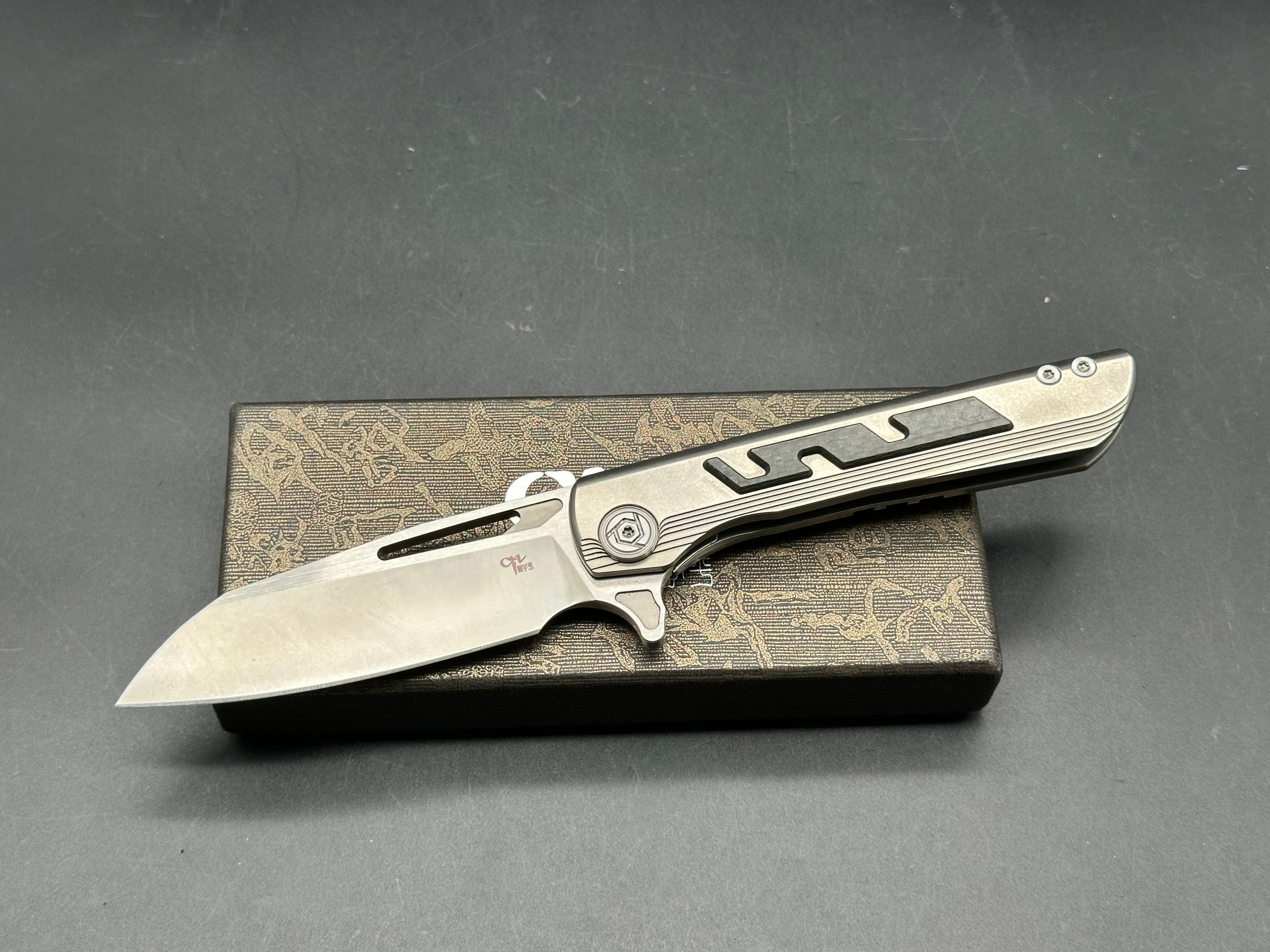 CH KNIVES BUTCHER 2 FLIPPER KNIFE GRAY TITANIUM HANDLE PLAIN S35VN BLADE