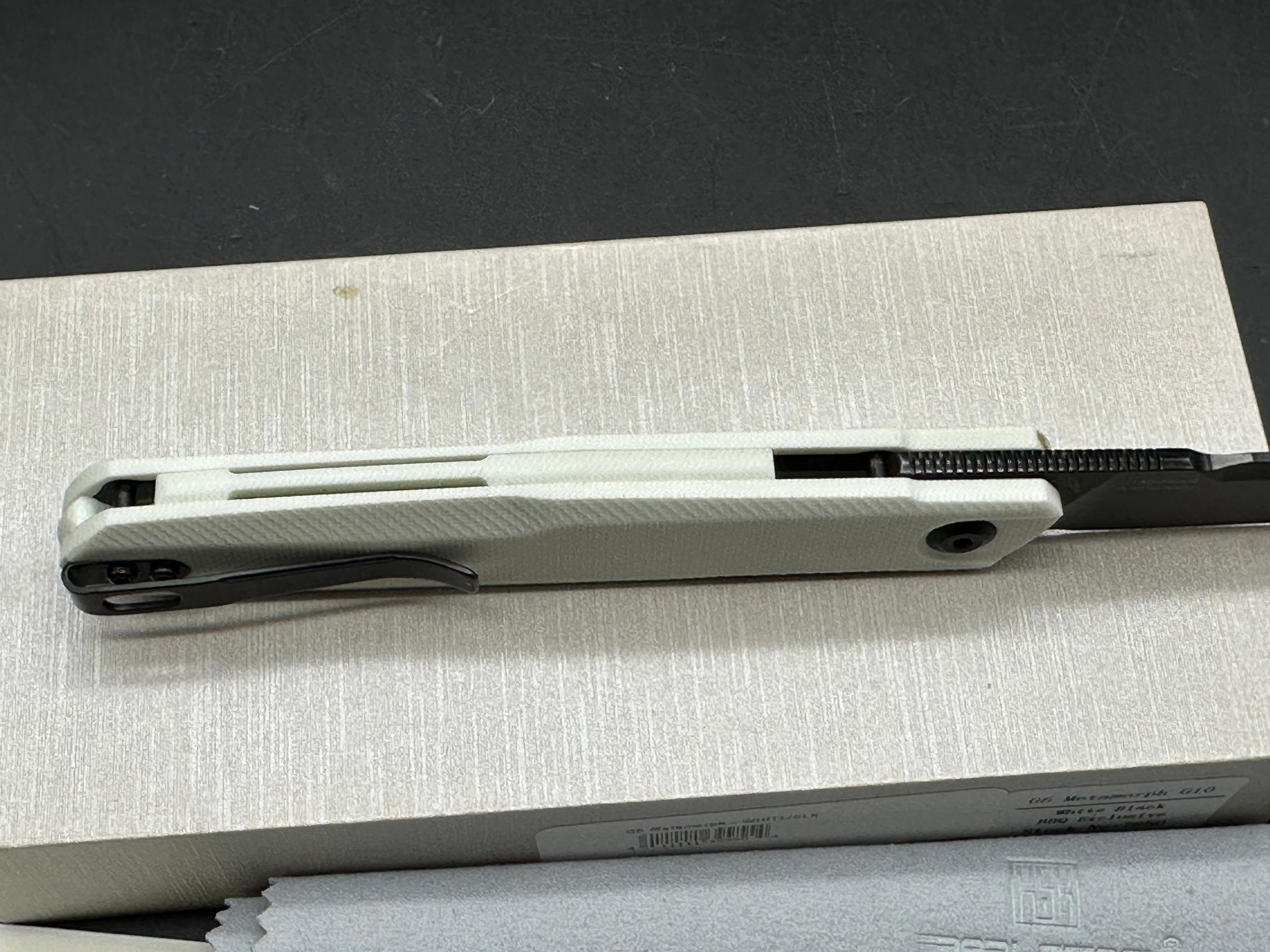 REAL STEEL G5 METAMORPH BUTTON LOCK FOLDING KNIFE OFF WHITE G10 HANDLE 14C28N PLAIN EDGE