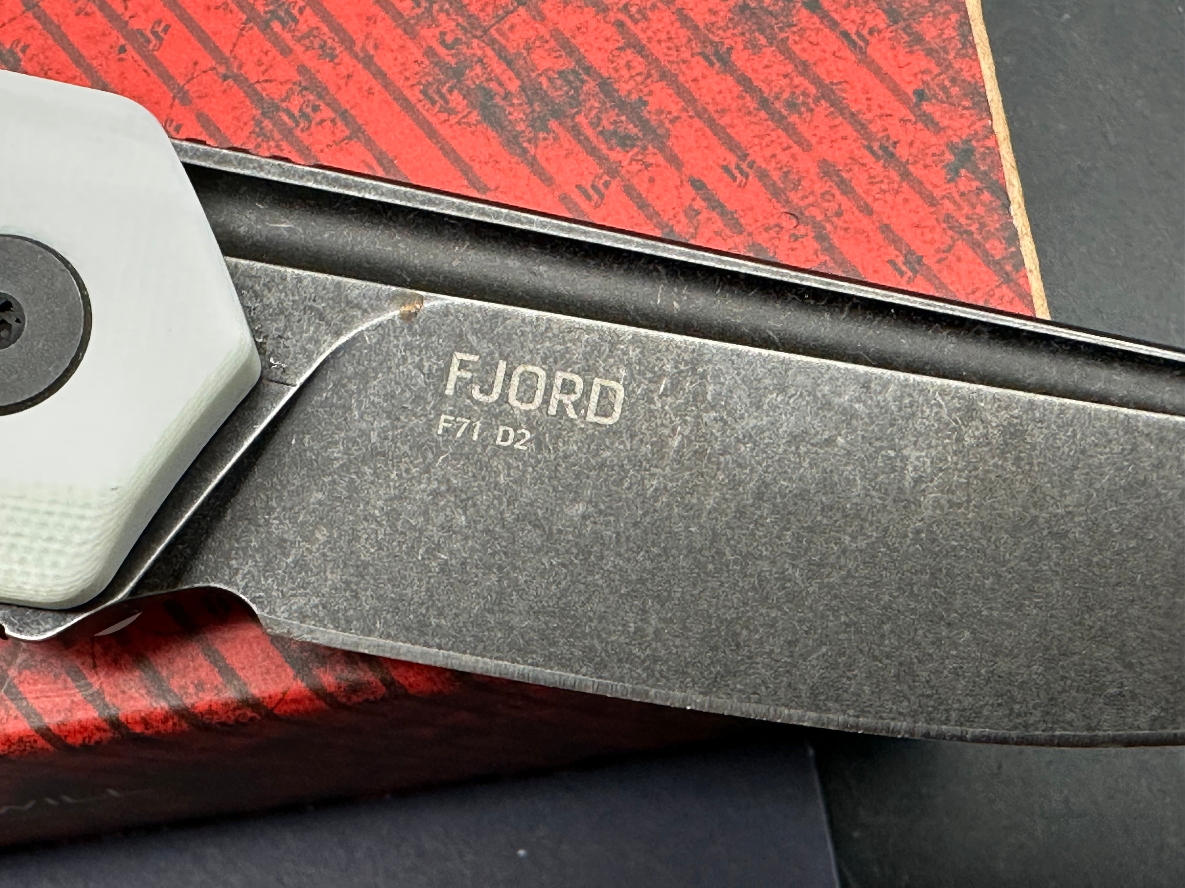 Steel Will Fjord Liner Lock Knife White G-10 (3.5" Black Stonewash)