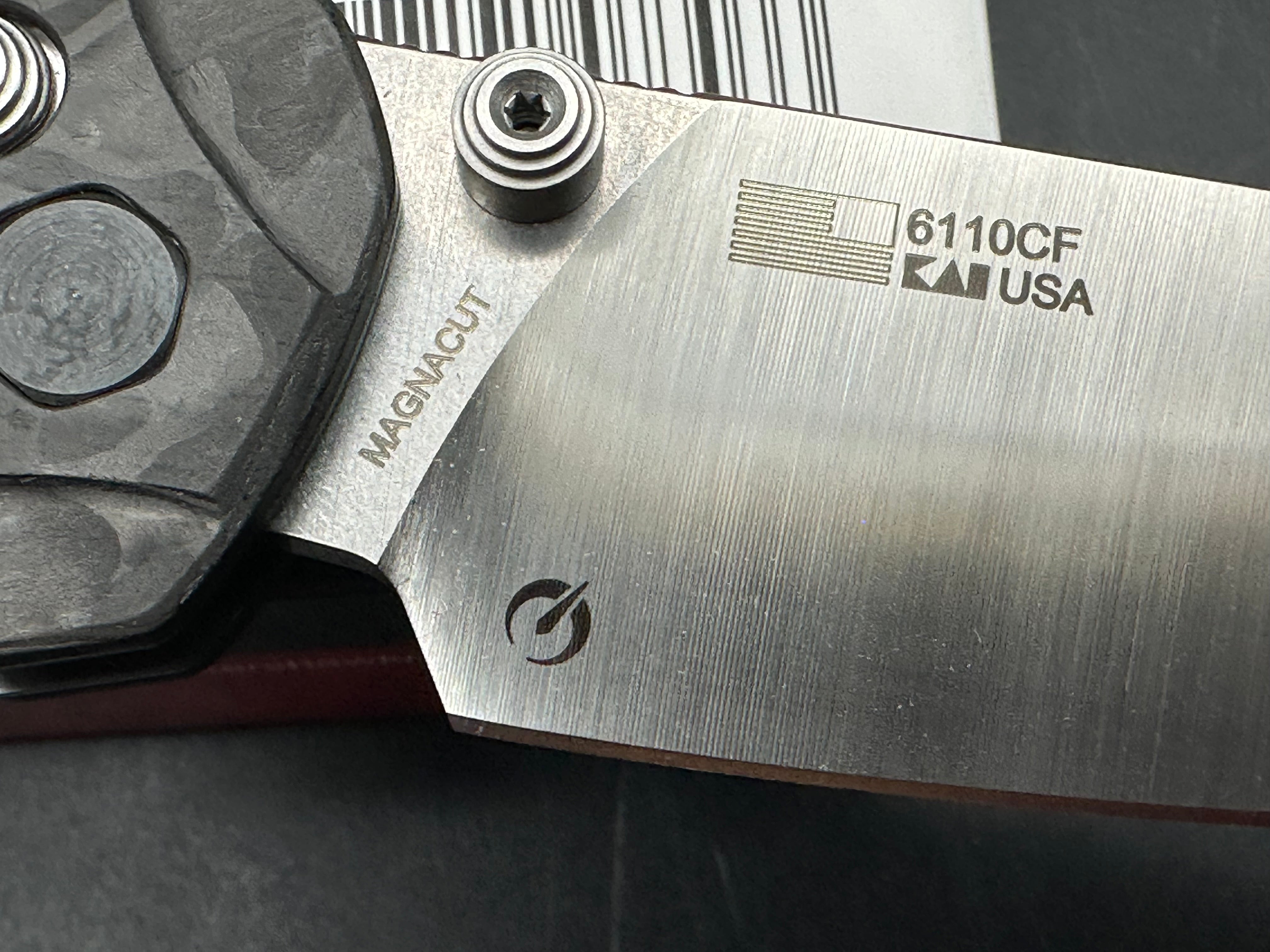 Kershaw Bel Air XL DuraLock Knife Carbon Fiber (3.4" Satin)