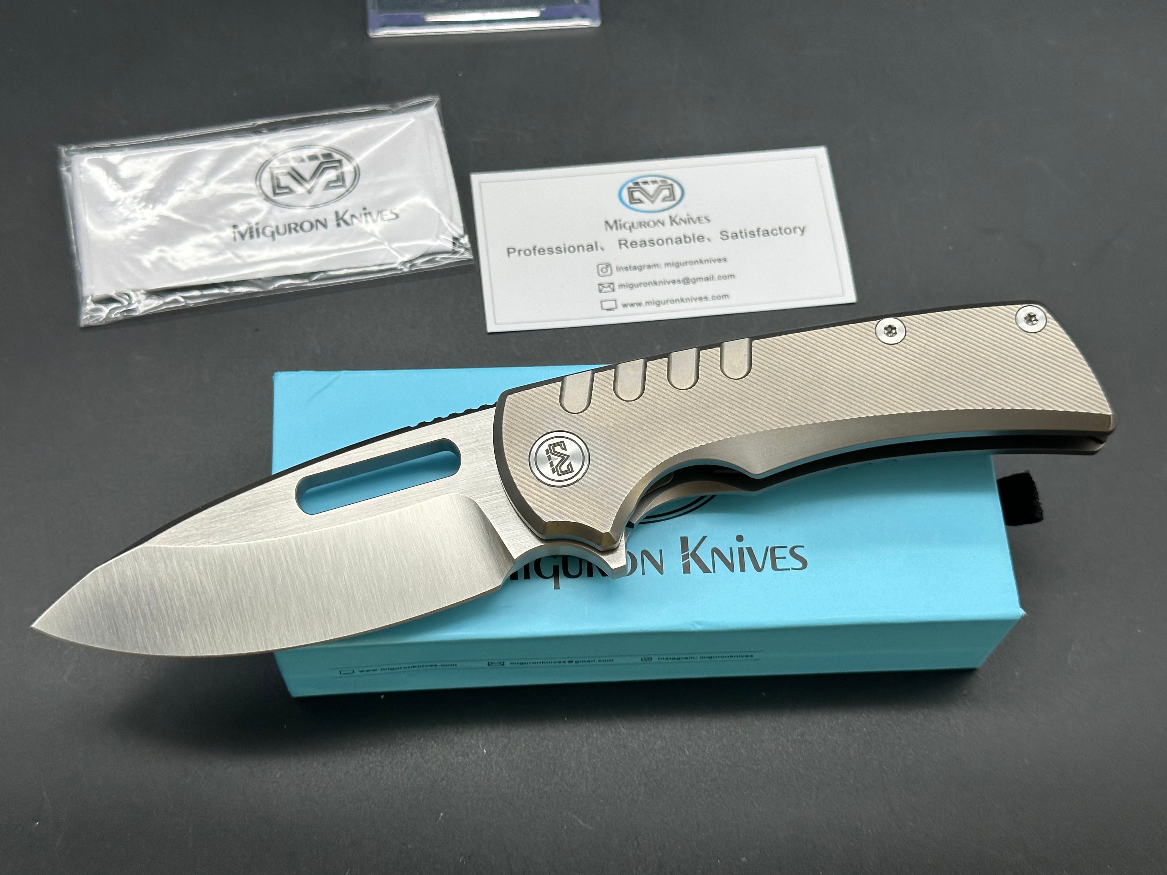 Miguron Arma 3.75” M390 Satin Blade with Titanium Handle in Dark Gray