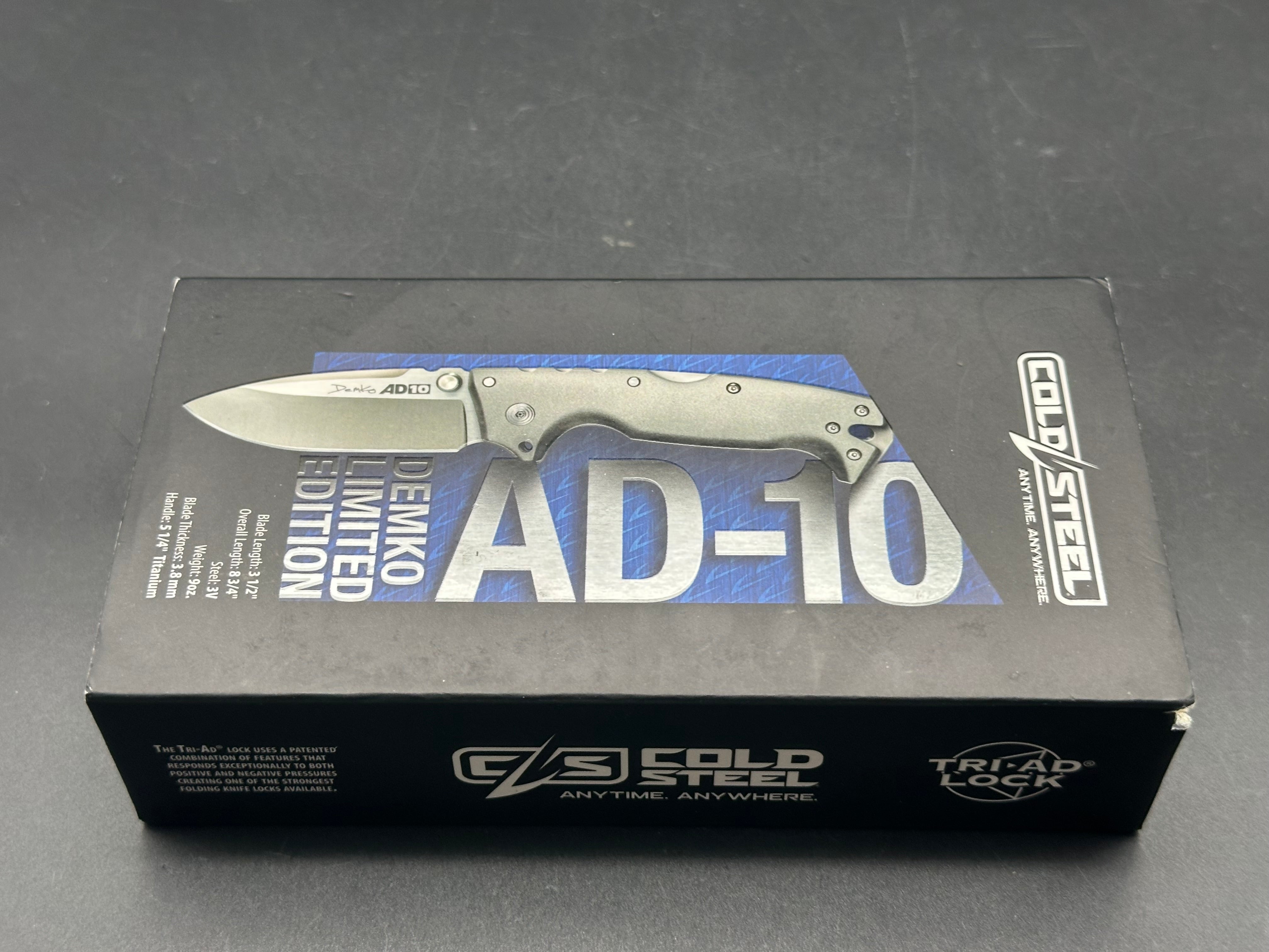 Cold Steel limited edition AD-10 / titanium/CPM-3V satin blade