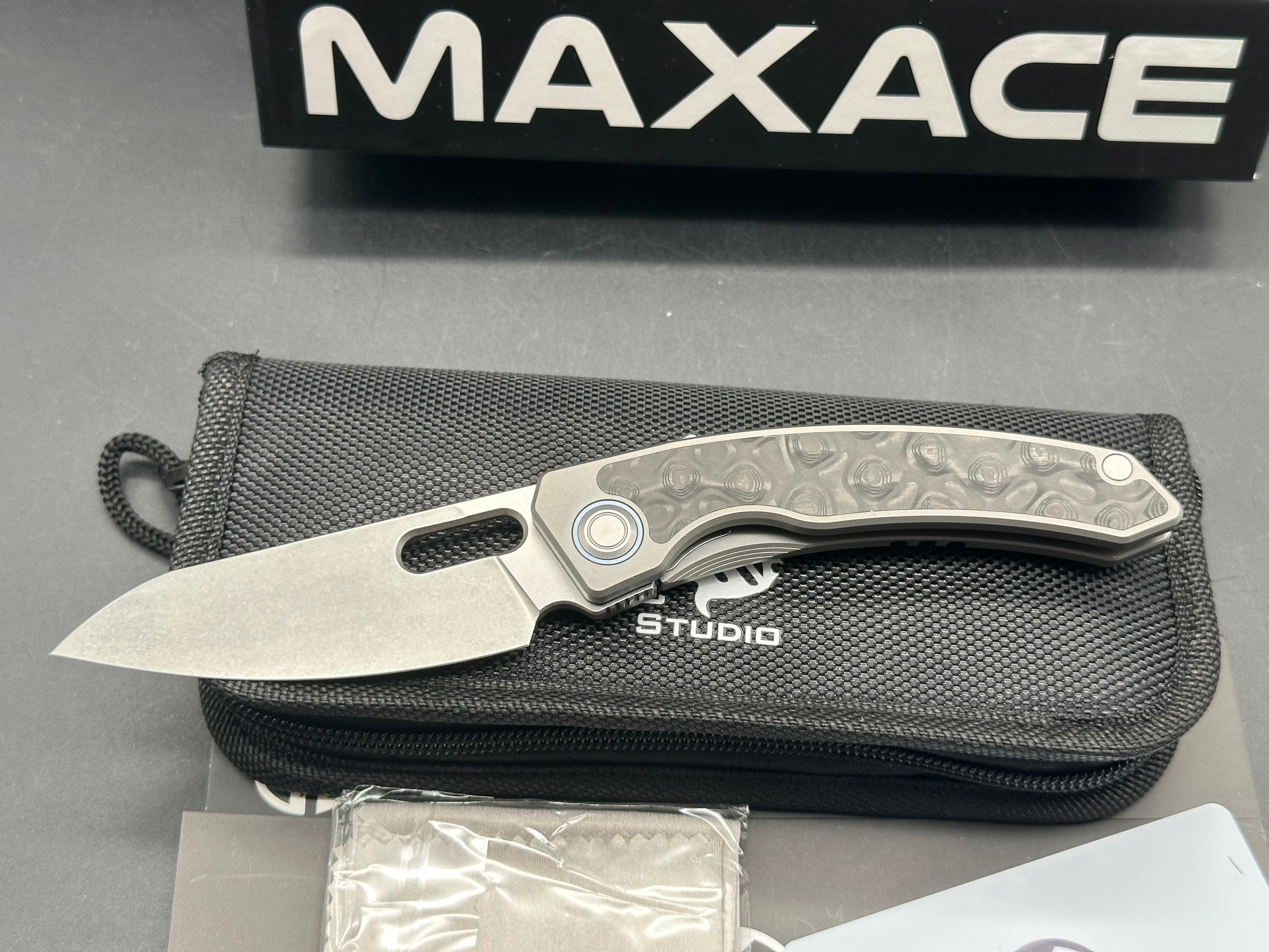 Maxace Black Mirror (NEW), 3.28" CPM S90V Stonewash Blade with Titanium and Carbon Fiber Inlay Handle plus Skiff Bearings Installed