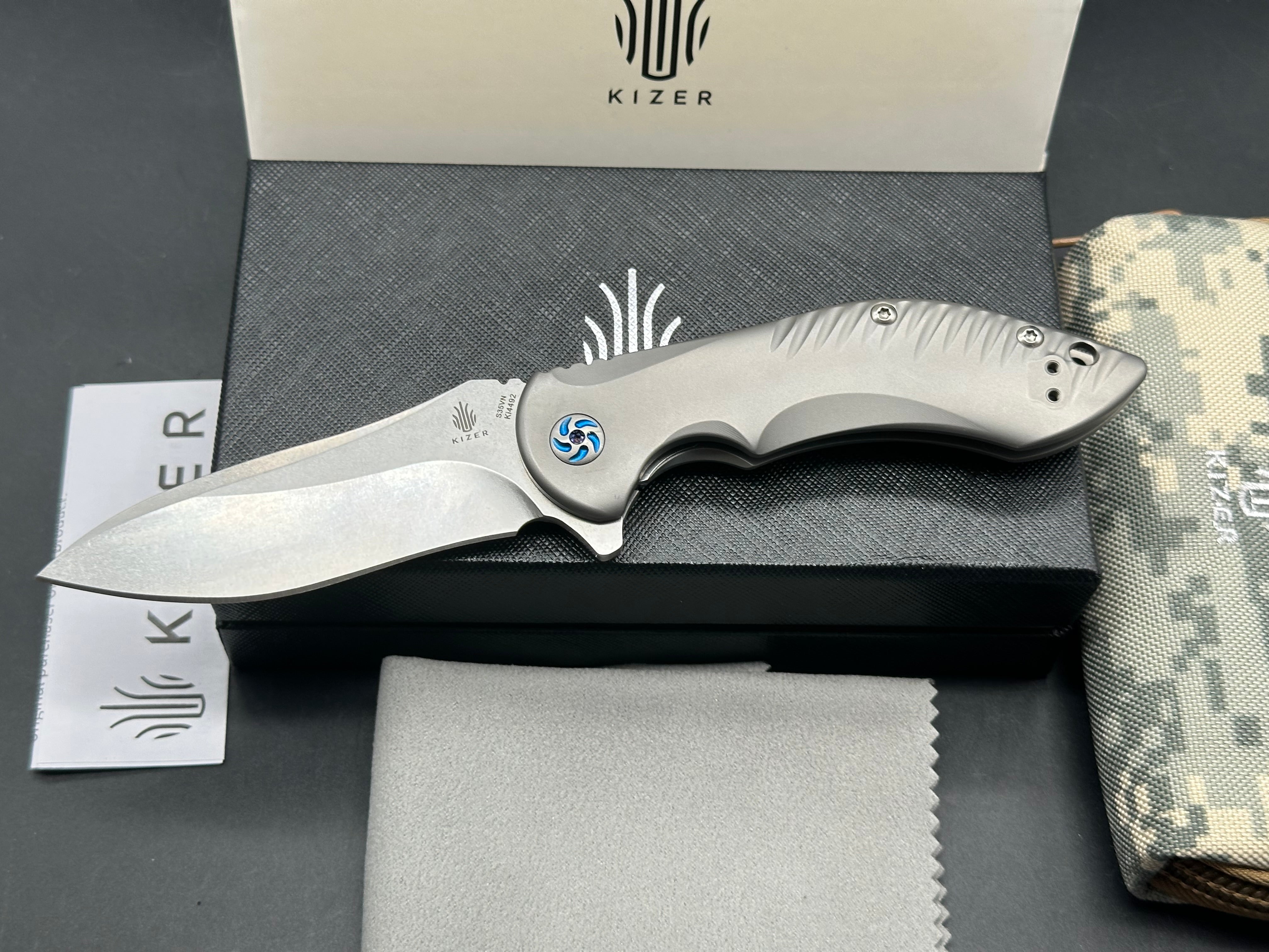 Kizer Alter Ego, Kim Ning design, Ki4492, S35VN blade, titanium handle