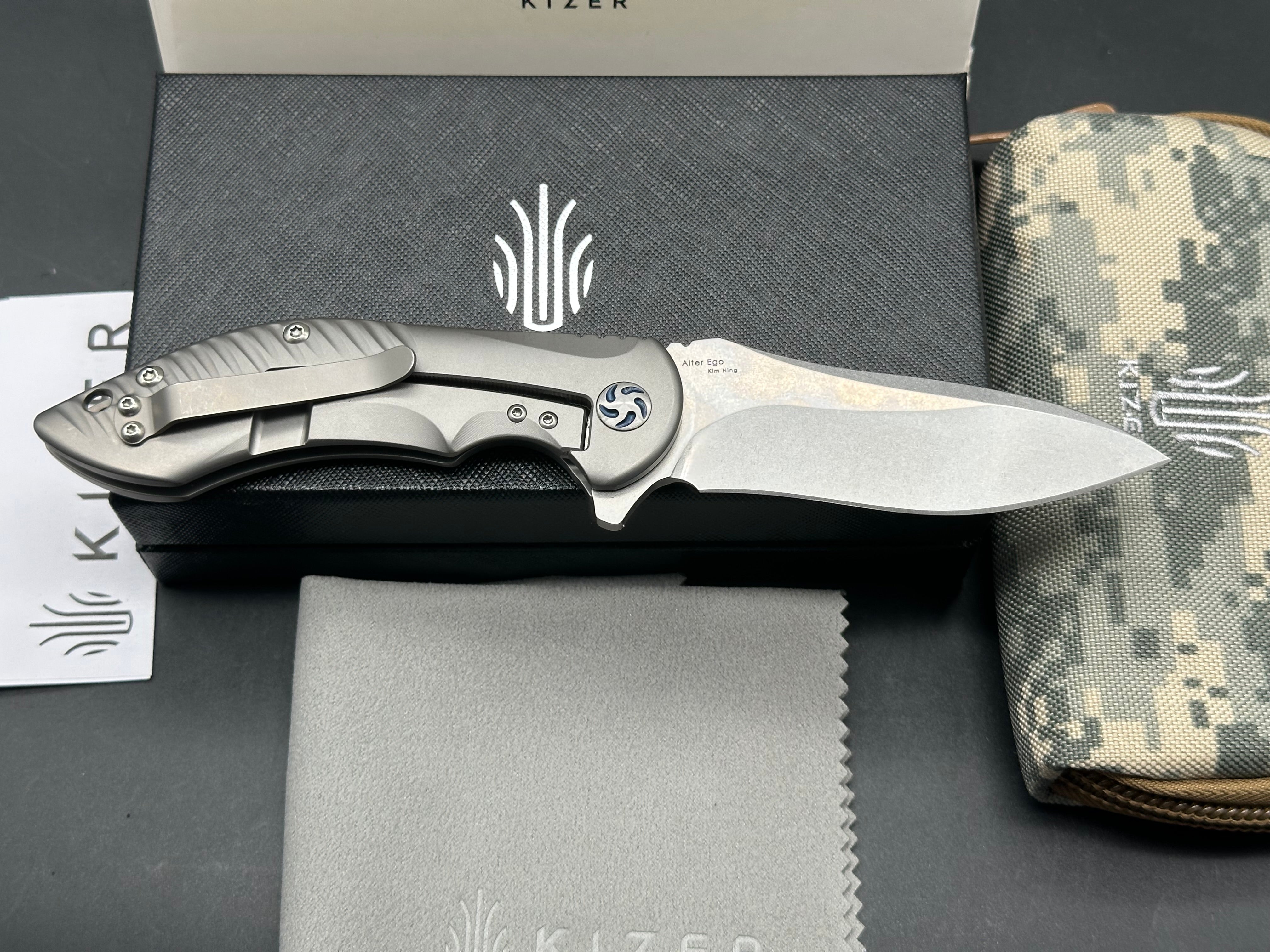 Kizer Alter Ego, Kim Ning design, Ki4492, S35VN blade, titanium handle