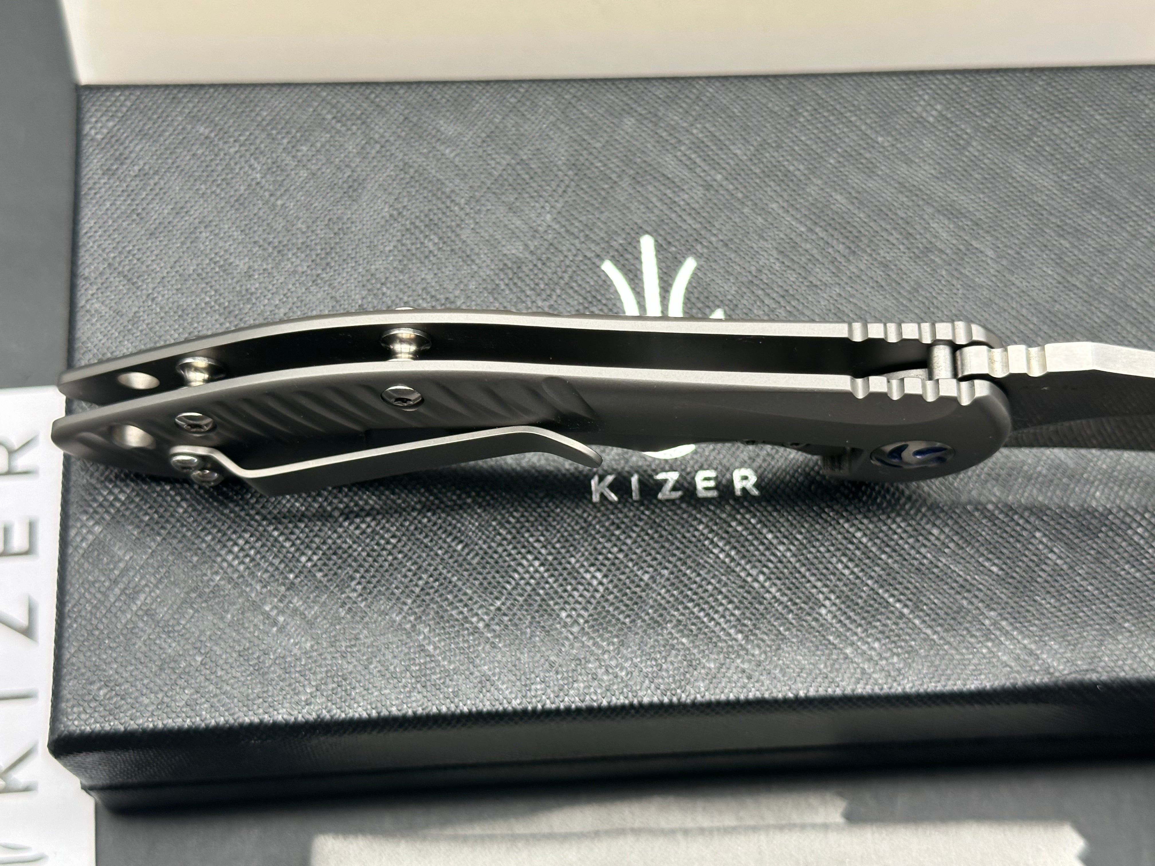 Kizer Alter Ego, Kim Ning design, Ki4492, S35VN blade, titanium handle