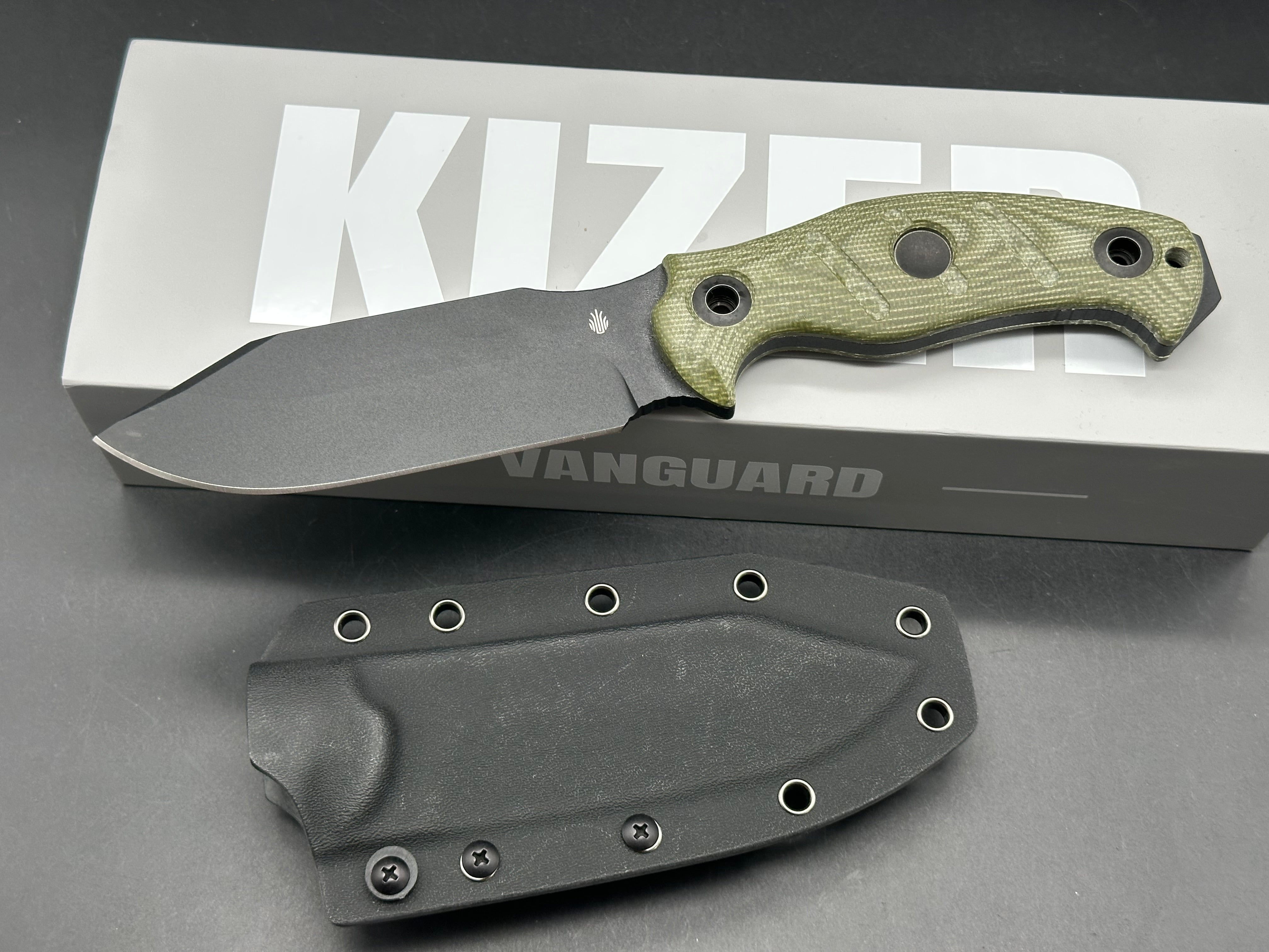 KIZER SHEEPDOG SURVIVAL FIXED BLADE KNIFE GREEN MICARTA HANDLE 1095 CLIP POINT PLAIN BLACK BLADE