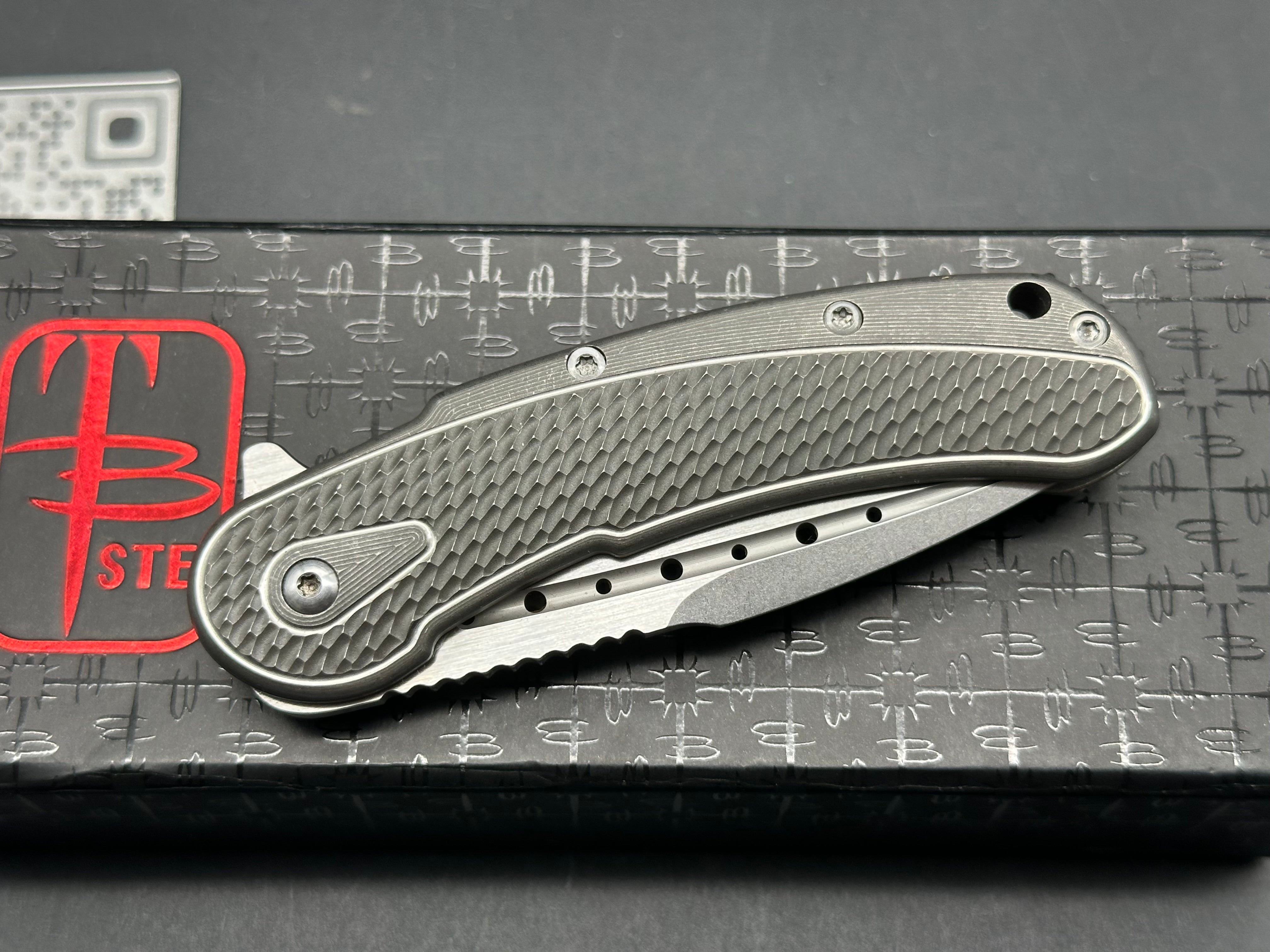 Todd Begg Steelcraft series Mini Bodega, titanium handle, S35VN blade