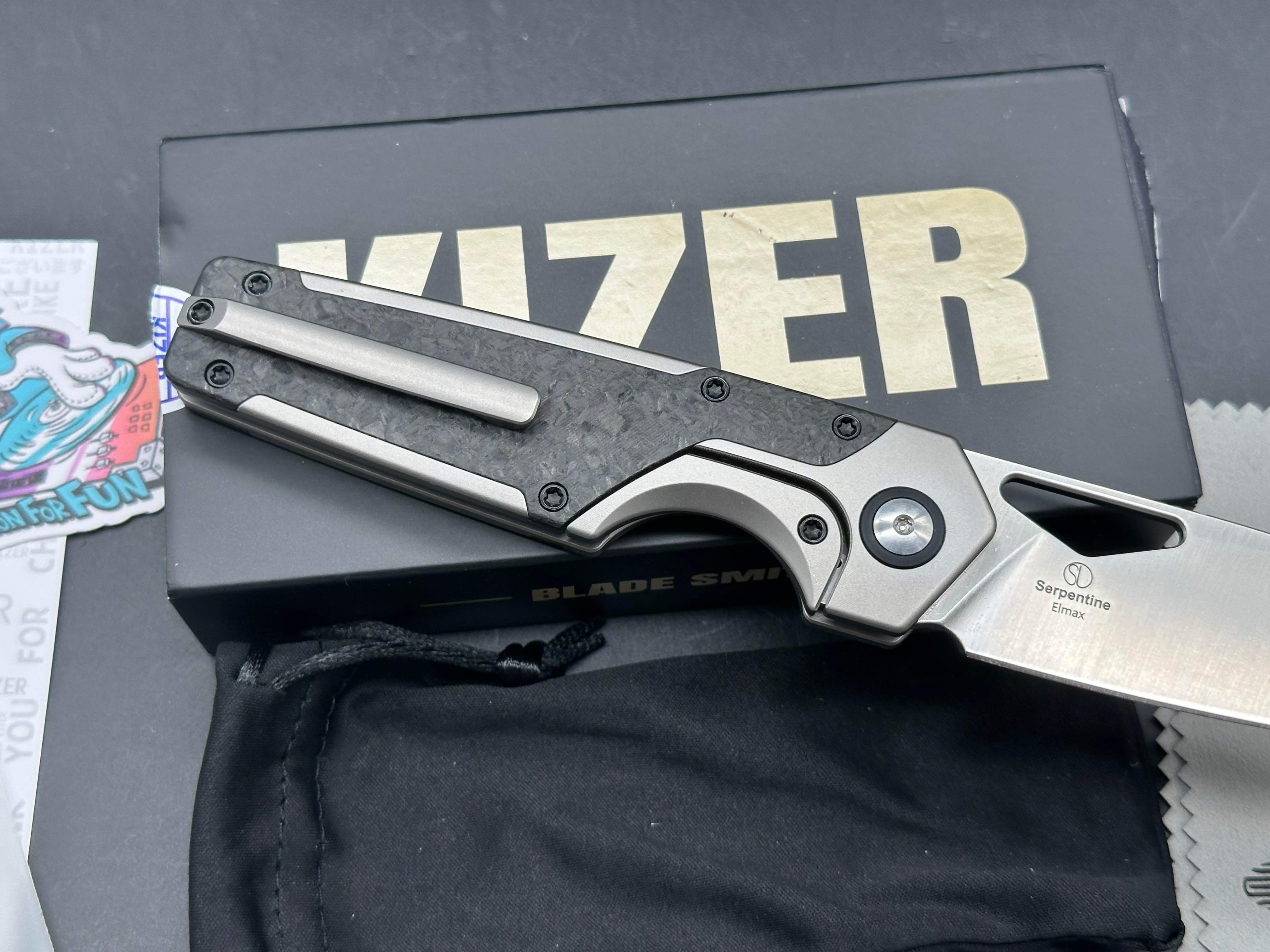 KIZER SERPENTINE FOLDING KNIFE SILVER/BLACK TITANIUM/CARBON FIBER HANDLE ELMAX BLADE