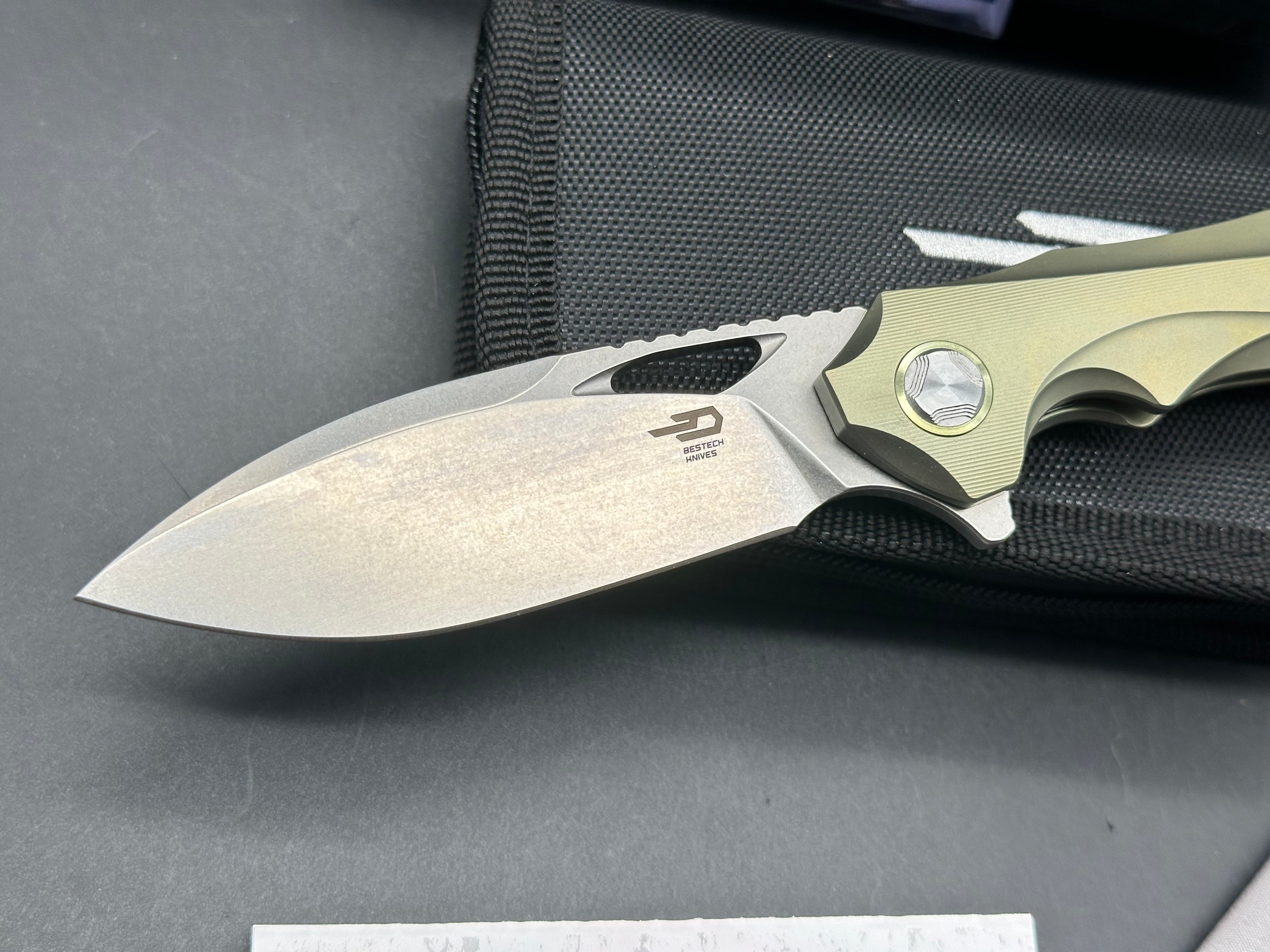 Bestech Eskra, Bohler M390 blade stonewash, gold titanium handle