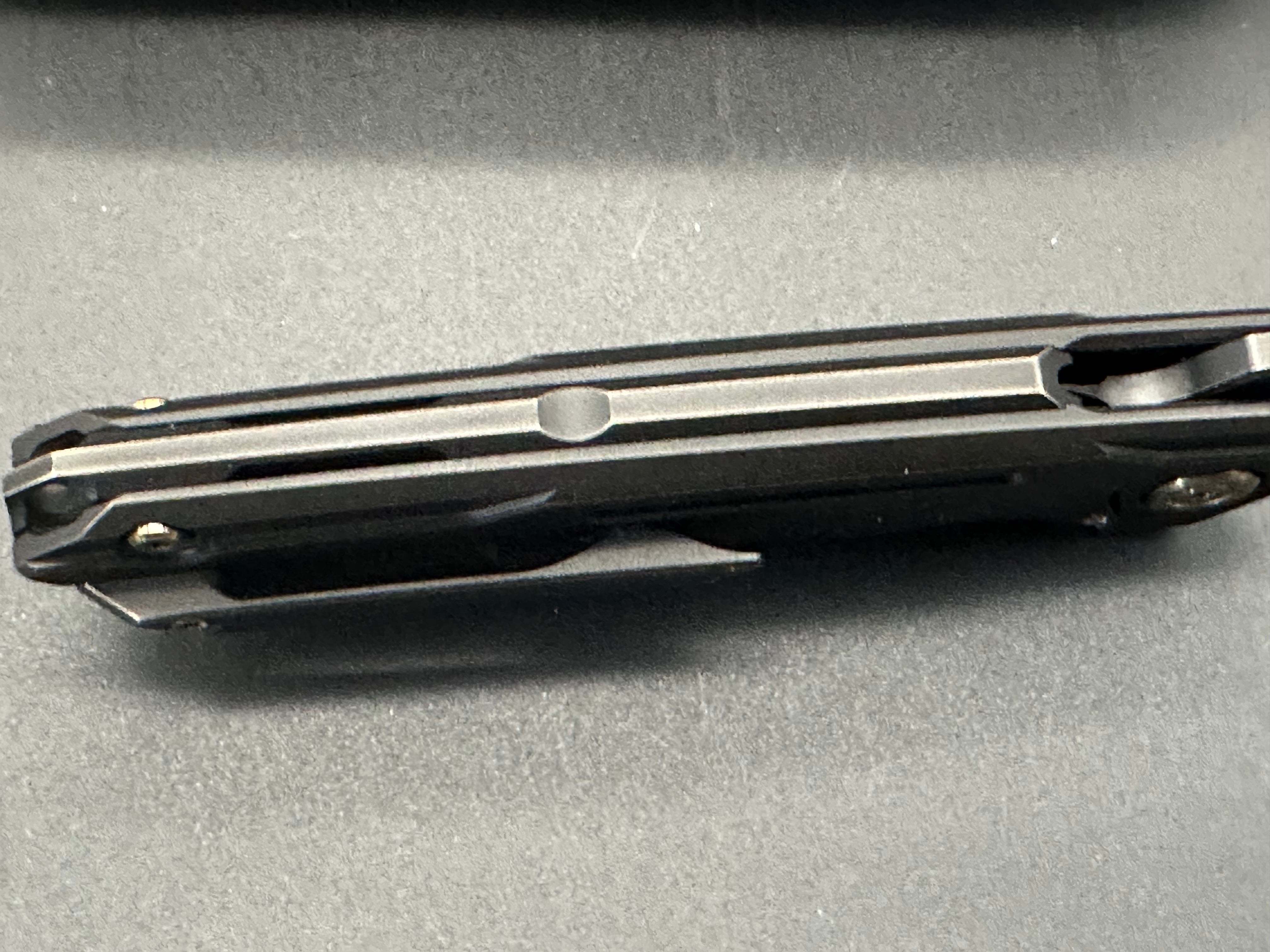 WE KNIFE MINI BUSTER ANTIQUE BRONZE TI